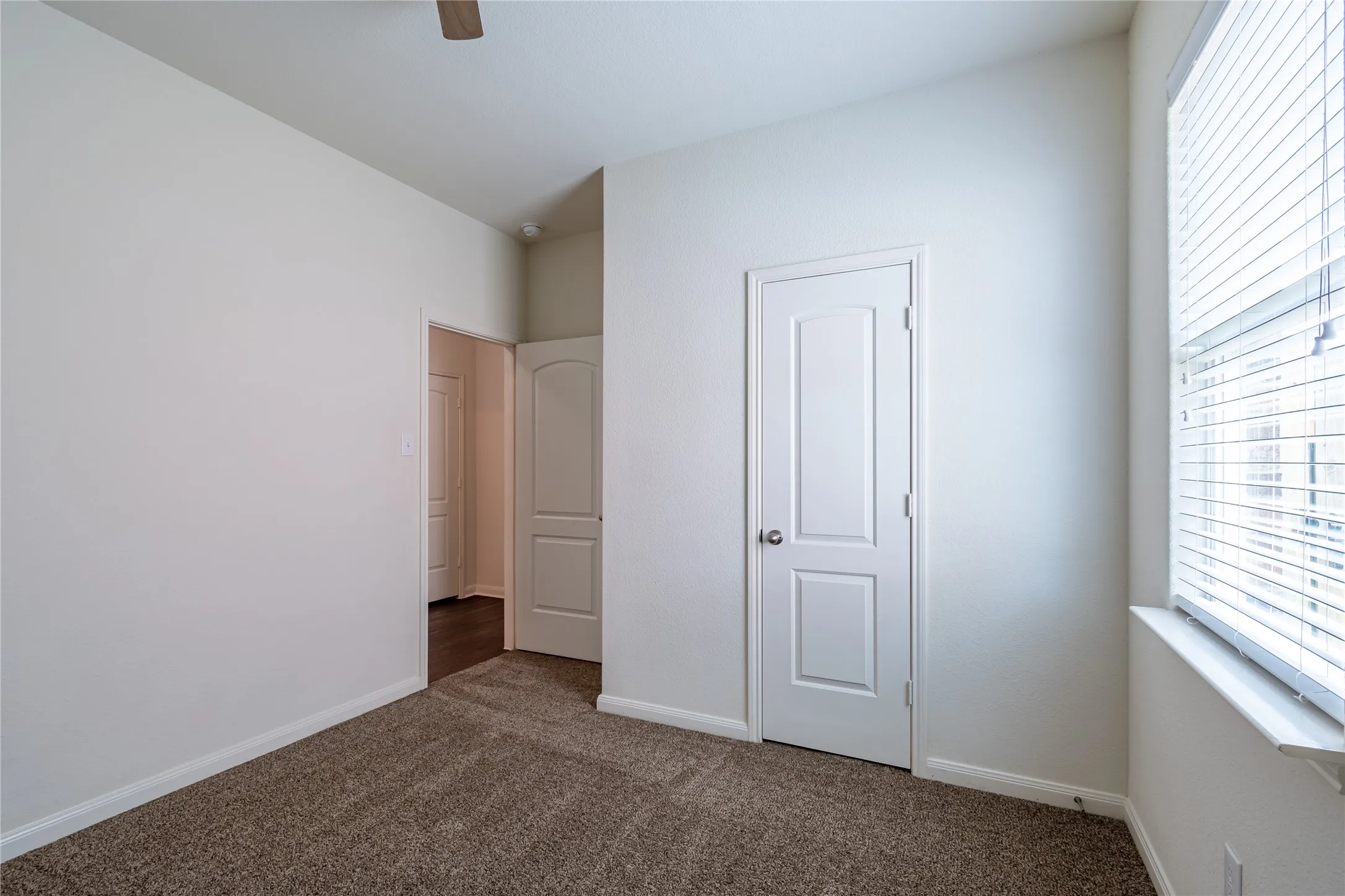 Single Family Residence For Rent in Collin County , 1911 Hot Springs Way, Princeton, Texas 75407, 3 Bedroom, 2 Bathroom, 2 Garage spaces, 1,619 Sqft, built in 2018, mls#21335502, Real Estate Agent in Princeton, Homes For Rent in Collin county, Homes For Rent in Princeton, Realtor in Princeton Texas, Real Estate Brokerage Independent Realty Texas, Luminita Cordes Realtor