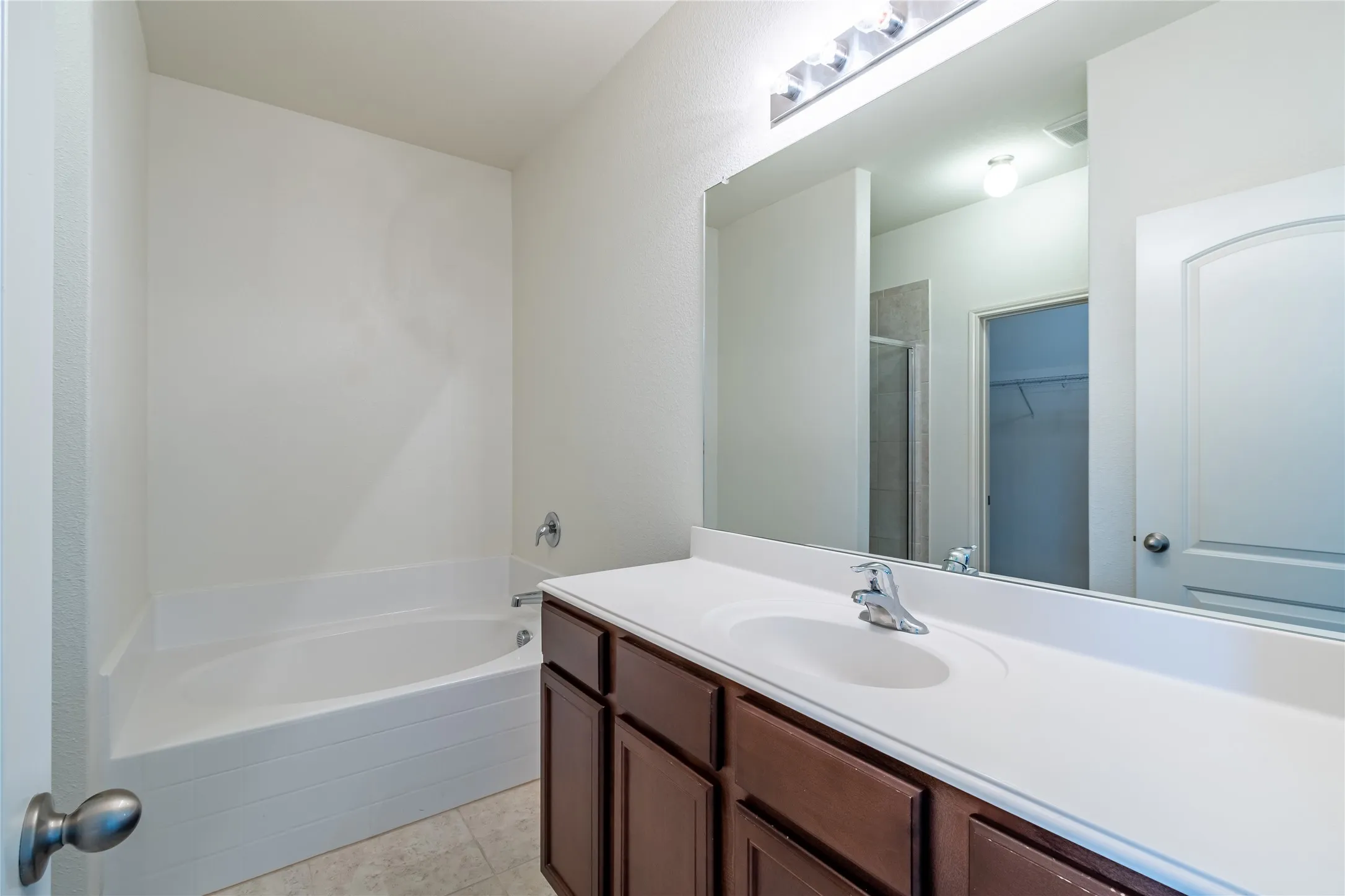Single Family Residence For Rent in Collin County , 1911 Hot Springs Way, Princeton, Texas 75407, 3 Bedroom, 2 Bathroom, 2 Garage spaces, 1,619 Sqft, built in 2018, mls#21335502, Real Estate Agent in Princeton, Homes For Rent in Collin county, Homes For Rent in Princeton, Realtor in Princeton Texas, Real Estate Brokerage Independent Realty Texas, Luminita Cordes Realtor