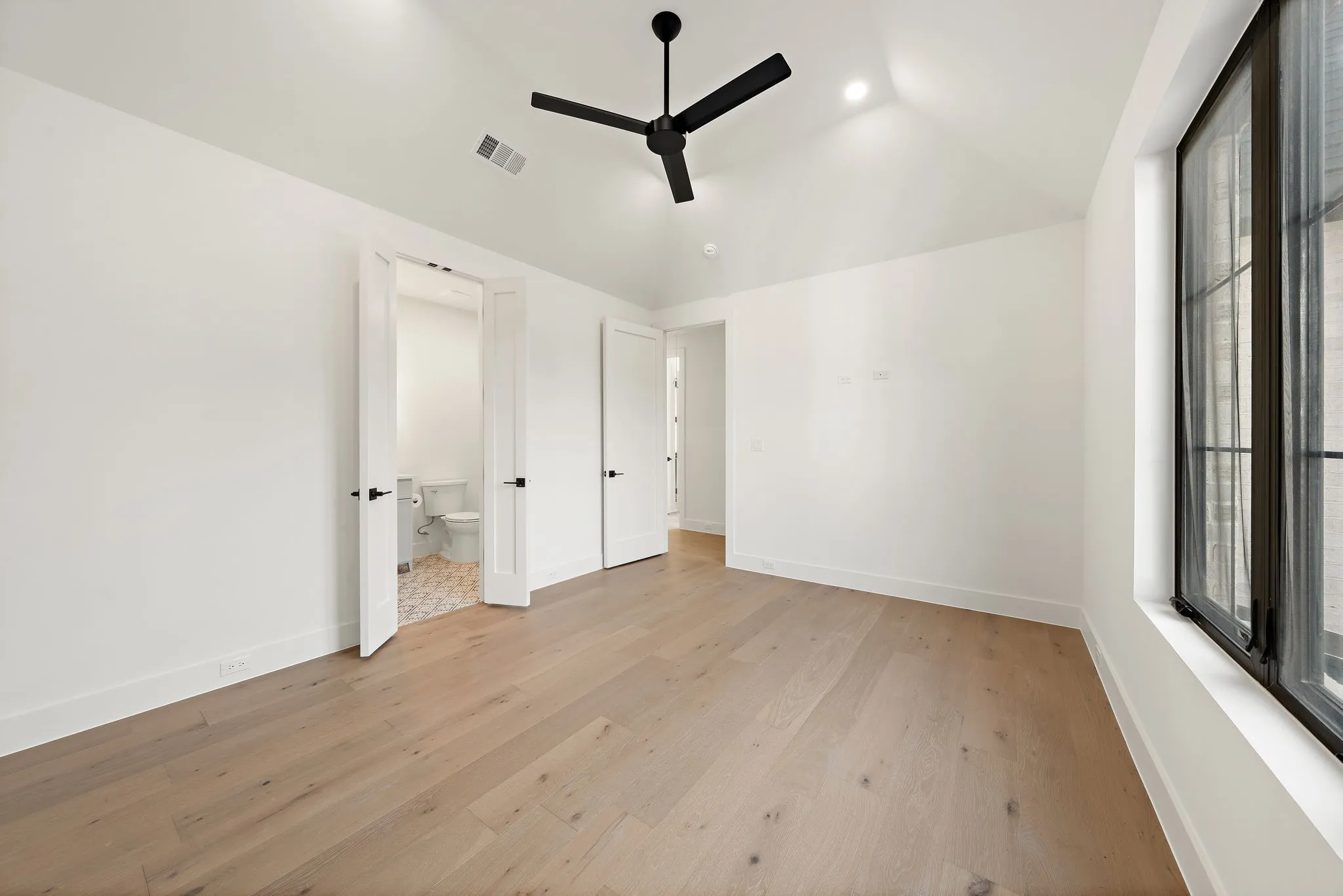 Single Family Residence For Sale in Dallas County , 3311 Whitehall Drive, Dallas, Texas 75229, 5 Bedroom, 7 Bathroom, 2 Garage spaces, 5,194 Sqft, built in 2026, mls#21335169, Real Estate Agent in Dallas, Homes For Sale in Dallas county, Homes For Sale in Dallas, Realtor in Dallas Texas, Real Estate Brokerage Independent Realty Texas, Luminita Cordes Realtor
