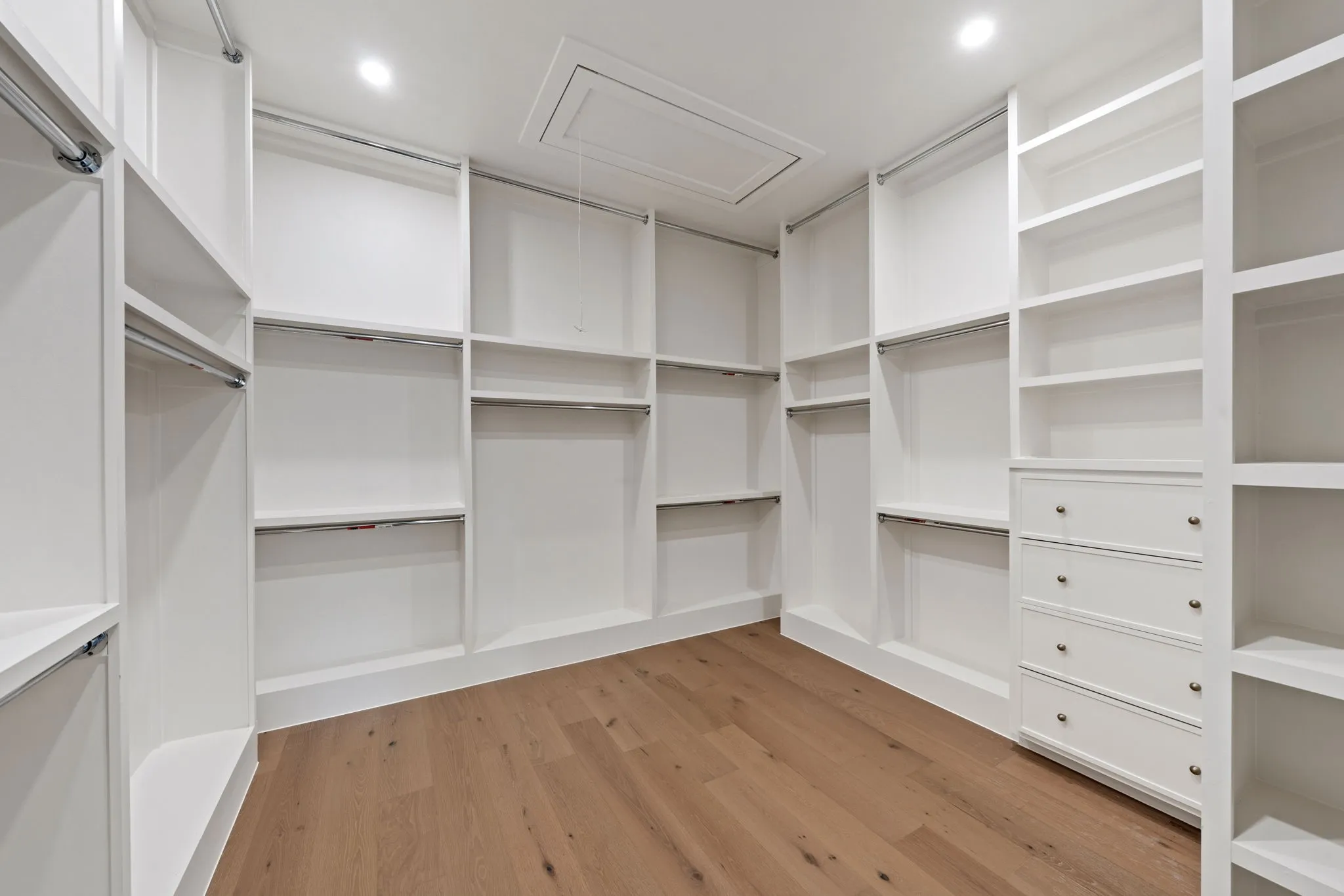 Single Family Residence For Sale in Dallas County , 3311 Whitehall Drive, Dallas, Texas 75229, 5 Bedroom, 7 Bathroom, 2 Garage spaces, 5,194 Sqft, built in 2026, mls#21335169, Real Estate Agent in Dallas, Homes For Sale in Dallas county, Homes For Sale in Dallas, Realtor in Dallas Texas, Real Estate Brokerage Independent Realty Texas, Luminita Cordes Realtor