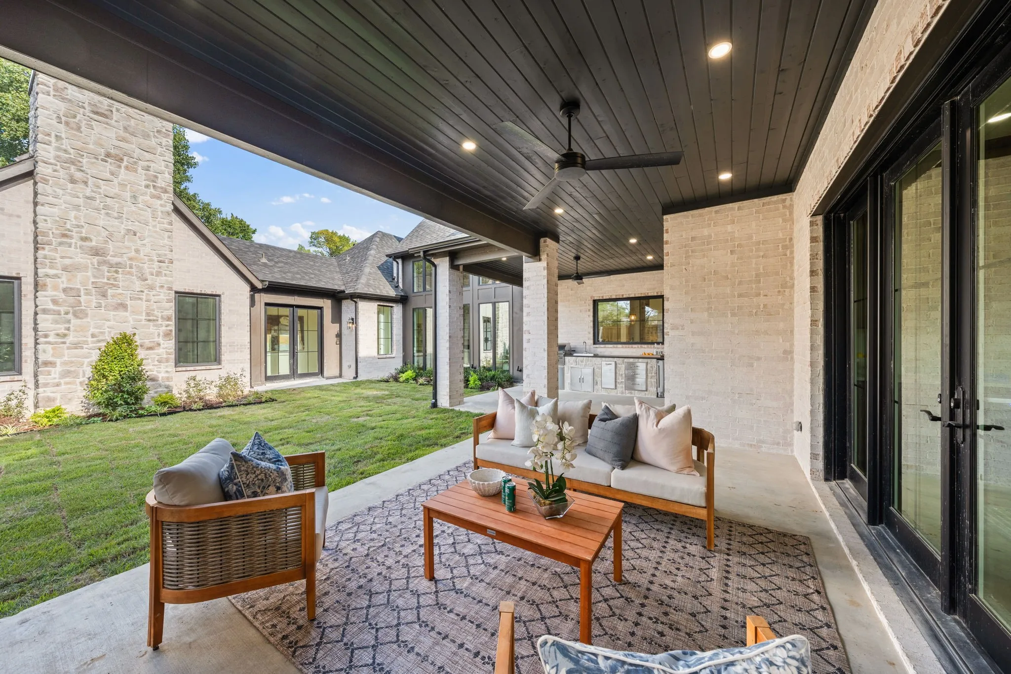 Single Family Residence For Sale in Dallas County , 3311 Whitehall Drive, Dallas, Texas 75229, 5 Bedroom, 7 Bathroom, 2 Garage spaces, 5,194 Sqft, built in 2026, mls#21335169, Real Estate Agent in Dallas, Homes For Sale in Dallas county, Homes For Sale in Dallas, Realtor in Dallas Texas, Real Estate Brokerage Independent Realty Texas, Luminita Cordes Realtor