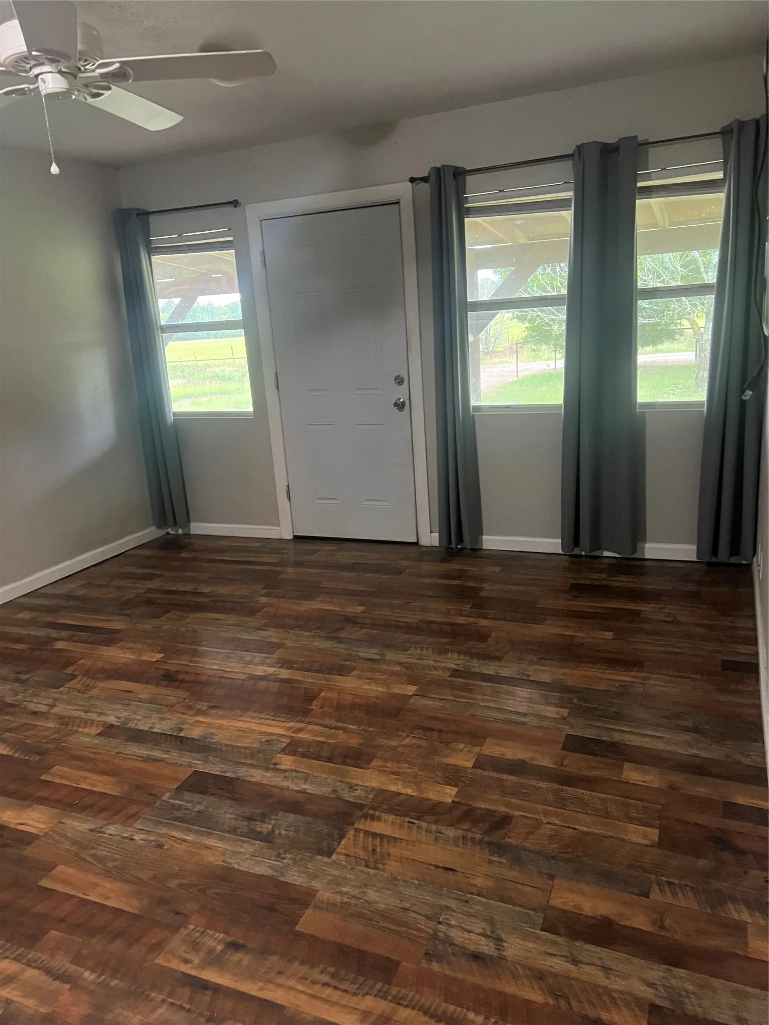 Living room 1