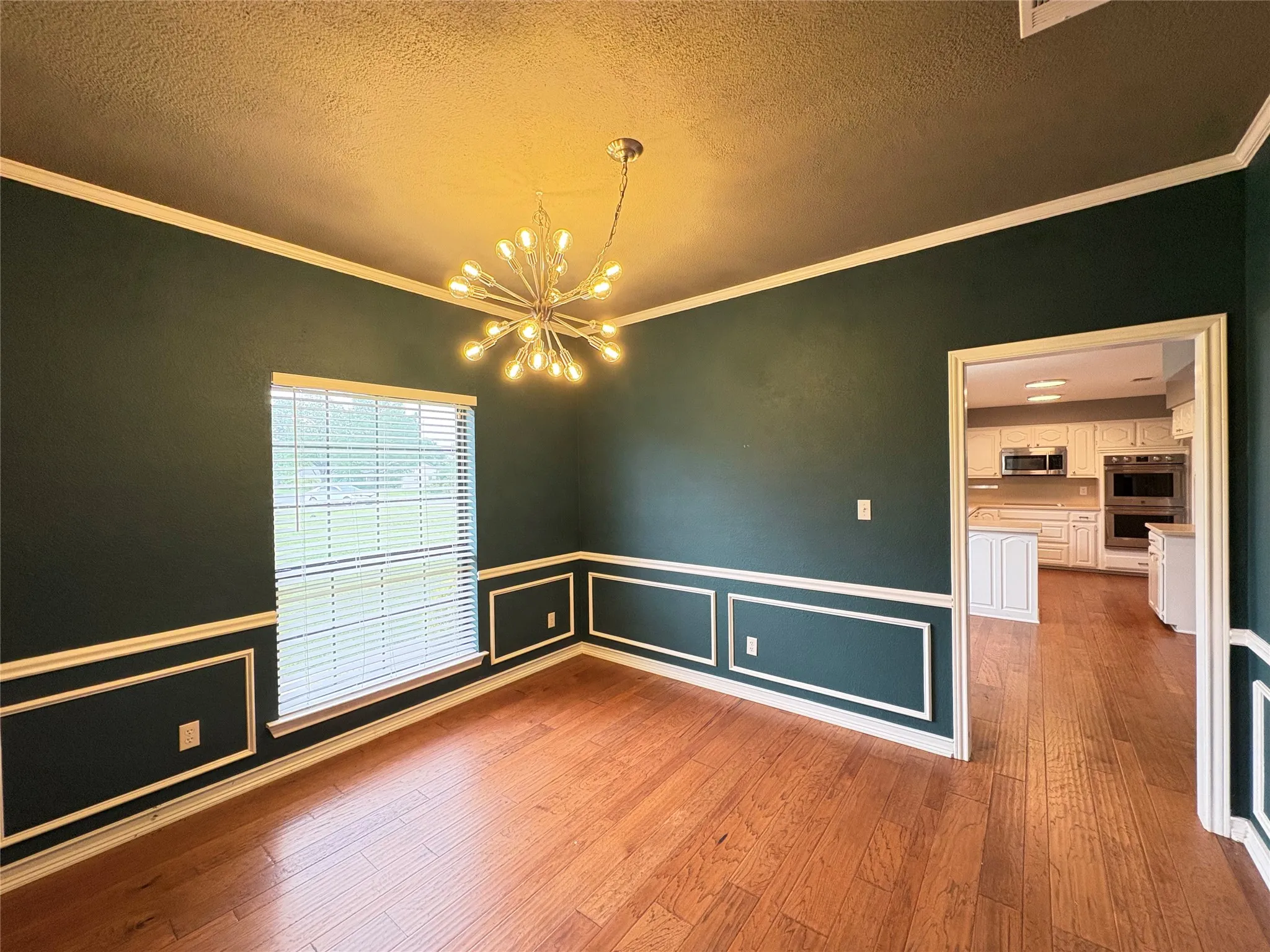 Single Family Residence For Rent in Collin County , 10694 Rose Garden Court, Mc Kinney, Texas 75072, 3 Bedroom, 2 Bathroom, 2 Garage spaces, 2,088 Sqft, built in 1987, mls#21337037, Real Estate Agent in Mc Kinney, Homes For Rent in Collin county, Homes For Rent in Mc Kinney, Realtor in Mc Kinney Texas, Real Estate Brokerage Independent Realty Texas, Luminita Cordes Realtor
