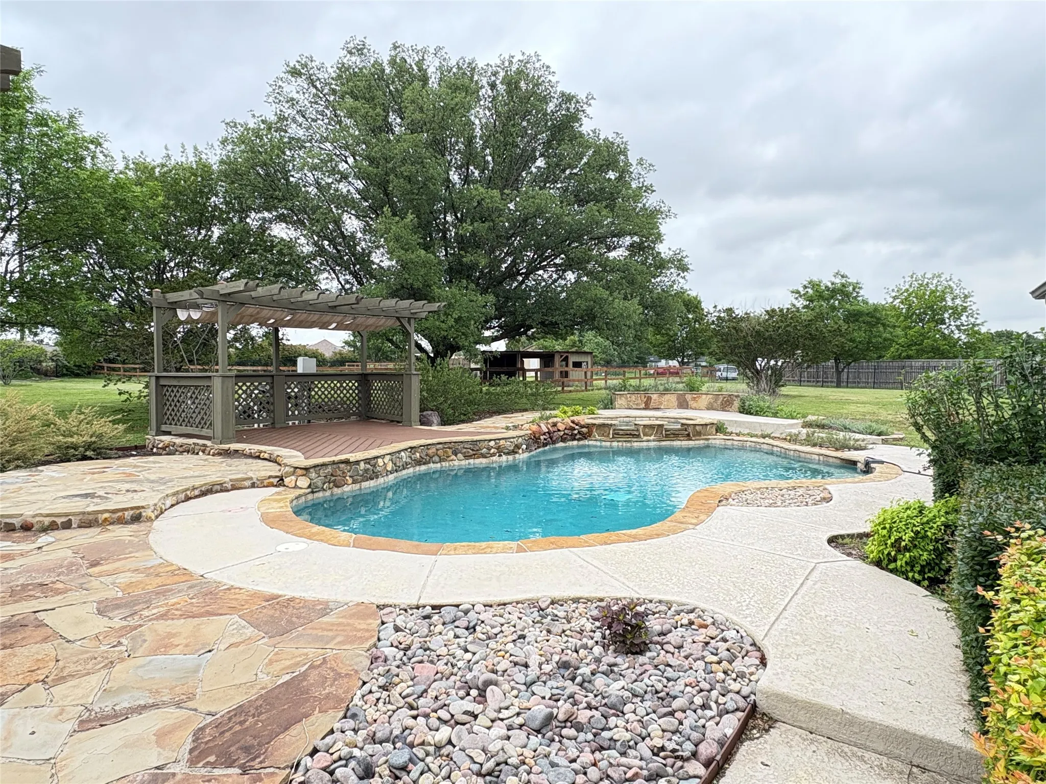 Single Family Residence For Rent in Collin County , 10694 Rose Garden Court, Mc Kinney, Texas 75072, 3 Bedroom, 2 Bathroom, 2 Garage spaces, 2,088 Sqft, built in 1987, mls#21337037, Real Estate Agent in Mc Kinney, Homes For Rent in Collin county, Homes For Rent in Mc Kinney, Realtor in Mc Kinney Texas, Real Estate Brokerage Independent Realty Texas, Luminita Cordes Realtor