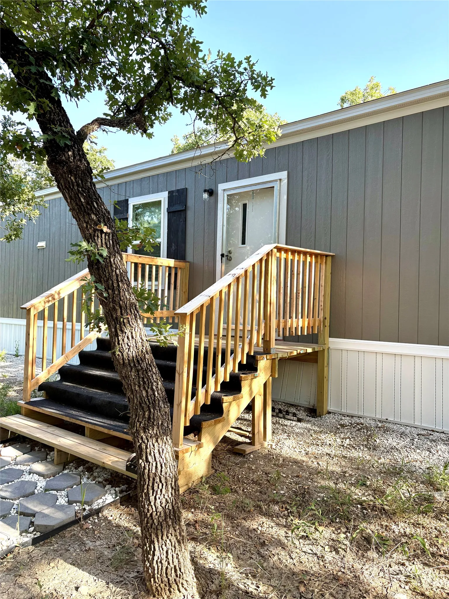 Mobile Home For Rent in Hill County , 225 HCR 2127, Whitney, Texas 76692, 3 Bedroom, 2 Bathroom, Garage spaces, 1,050 Sqft, built in 2025, mls#21336594, Real Estate Agent in Whitney, Homes For Rent in Hill county, Homes For Rent in Whitney, Realtor in Whitney Texas, Real Estate Brokerage Independent Realty Texas, Luminita Cordes Realtor
