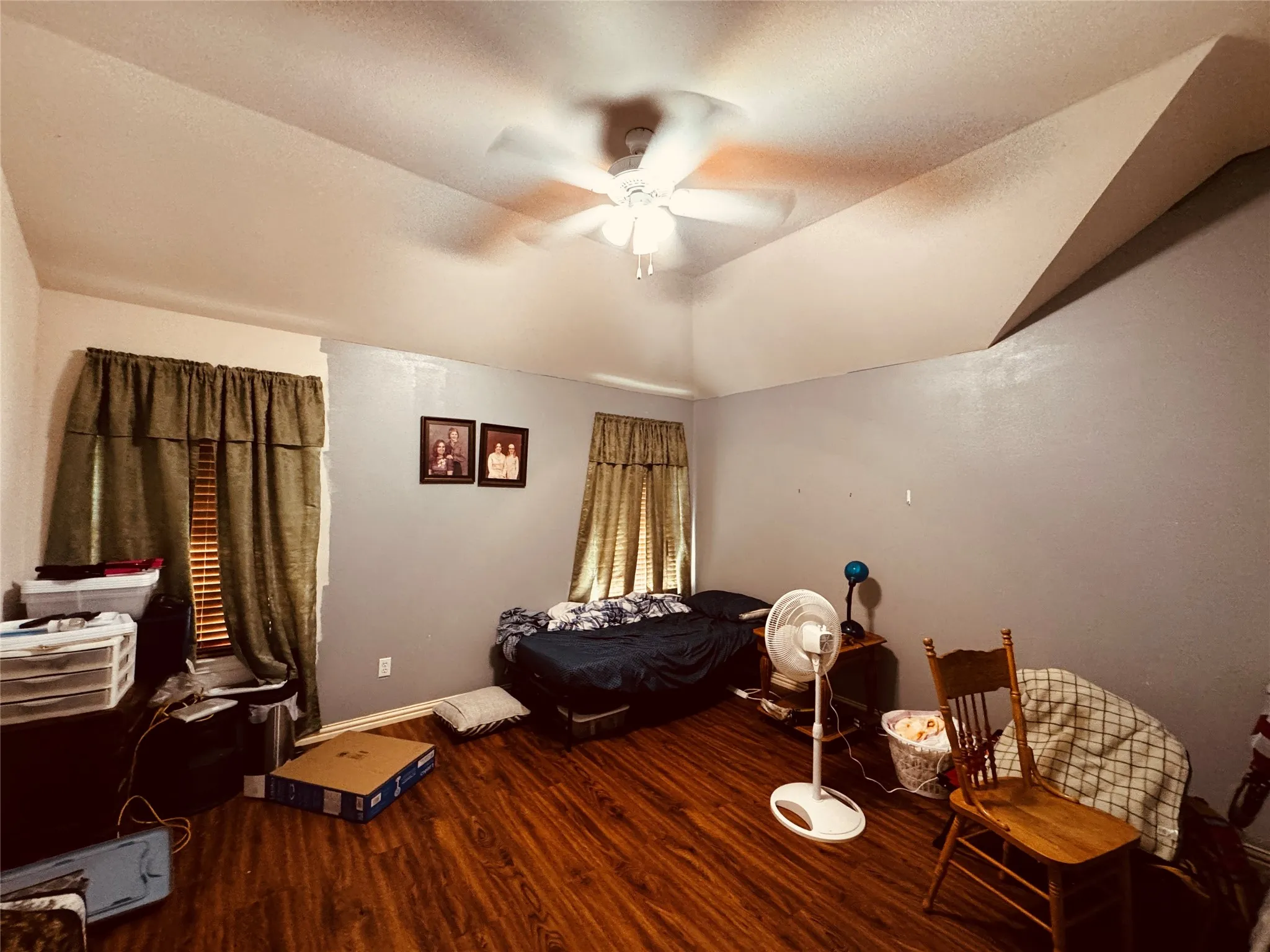 Single Family Residence For Sale in Fannin County , 106 Oak Lane, Ladonia, Texas 75449, 3 Bedroom, 2 Bathroom, 2 Garage spaces, 1,276 Sqft, built in 2004, mls#21337067, Real Estate Agent in Ladonia, Homes For Sale in Fannin county, Homes For Sale in Ladonia, Realtor in Ladonia Texas, Real Estate Brokerage Independent Realty Texas, Luminita Cordes Realtor