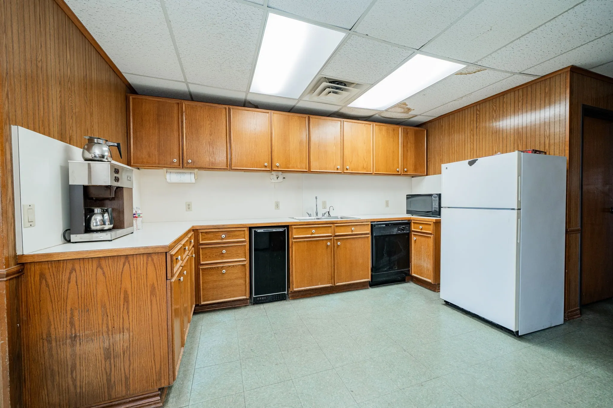 Business For Rent in Dallas County , 12540 C F Hawn Freeway, Dallas, Texas 75253, 0, 0, Garage spaces, 0 Sqft, built in 1996, mls#21335208, Real Estate Agent in Dallas, Homes For Rent in Dallas county, Homes For Rent in Dallas, Realtor in Dallas Texas, Real Estate Brokerage Independent Realty Texas, Luminita Cordes Realtor