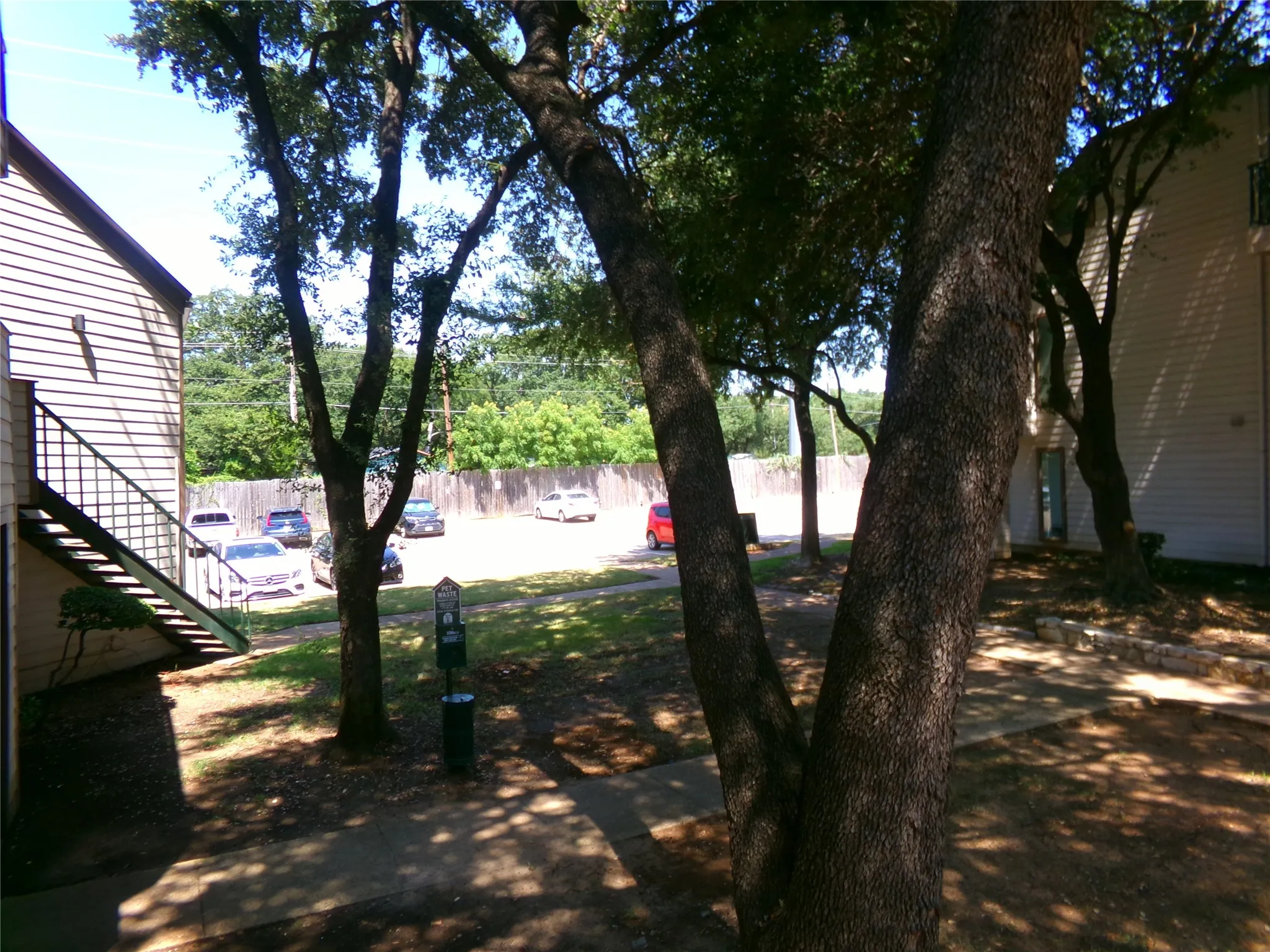 Condominium For Sale in Tarrant County , 2311 Basil Drive C304, Arlington, Texas 76006, 1 Bedroom, 1 Bathroom, Garage spaces, 486 Sqft, built in 1981, mls#21335870, Real Estate Agent in Arlington, Homes For Sale in Tarrant county, Homes For Sale in Arlington, Realtor in Arlington Texas, Real Estate Brokerage Independent Realty Texas, Luminita Cordes Realtor