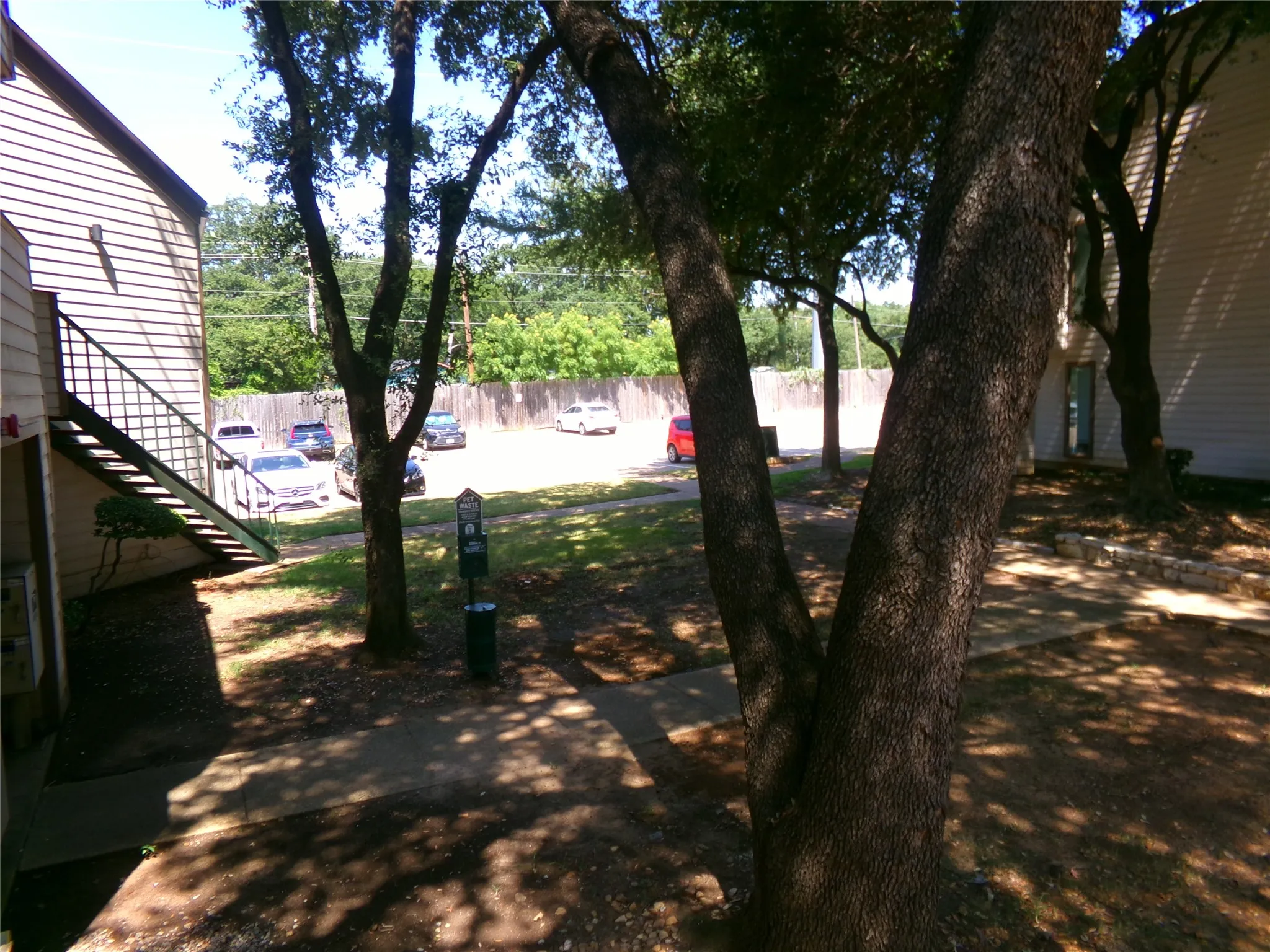Condominium For Sale in Tarrant County , 2311 Basil Drive C304, Arlington, Texas 76006, 1 Bedroom, 1 Bathroom, Garage spaces, 486 Sqft, built in 1981, mls#21335870, Real Estate Agent in Arlington, Homes For Sale in Tarrant county, Homes For Sale in Arlington, Realtor in Arlington Texas, Real Estate Brokerage Independent Realty Texas, Luminita Cordes Realtor