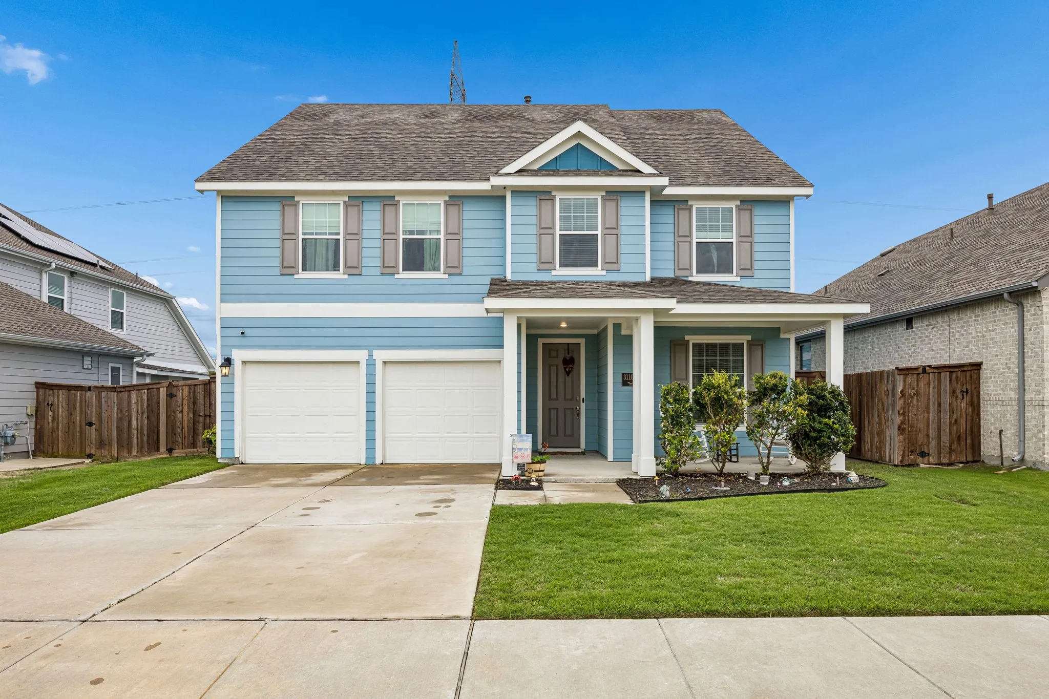 Single Family Residence For Sale in Rockwall County , 3110 Estuary Drive, Royse City, Texas 75189, 4 Bedroom, 4 Bathroom, 2 Garage spaces, 2,843 Sqft, built in 2021, mls#21337083, Real Estate Agent in Royse City, Homes For Sale in Rockwall county, Homes For Sale in Royse City, Realtor in Royse City Texas, Real Estate Brokerage Independent Realty Texas, Luminita Cordes Realtor