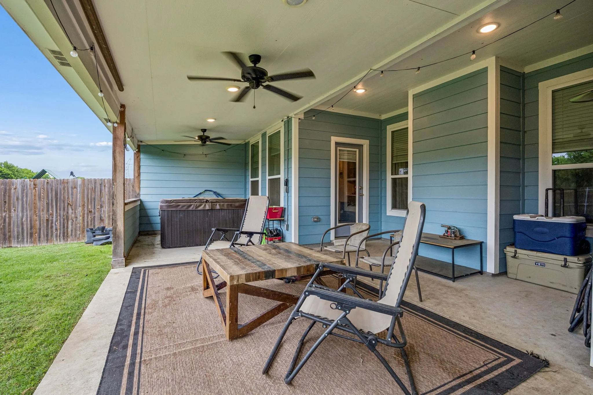 Single Family Residence For Sale in Rockwall County , 3110 Estuary Drive, Royse City, Texas 75189, 4 Bedroom, 4 Bathroom, 2 Garage spaces, 2,843 Sqft, built in 2021, mls#21337083, Real Estate Agent in Royse City, Homes For Sale in Rockwall county, Homes For Sale in Royse City, Realtor in Royse City Texas, Real Estate Brokerage Independent Realty Texas, Luminita Cordes Realtor