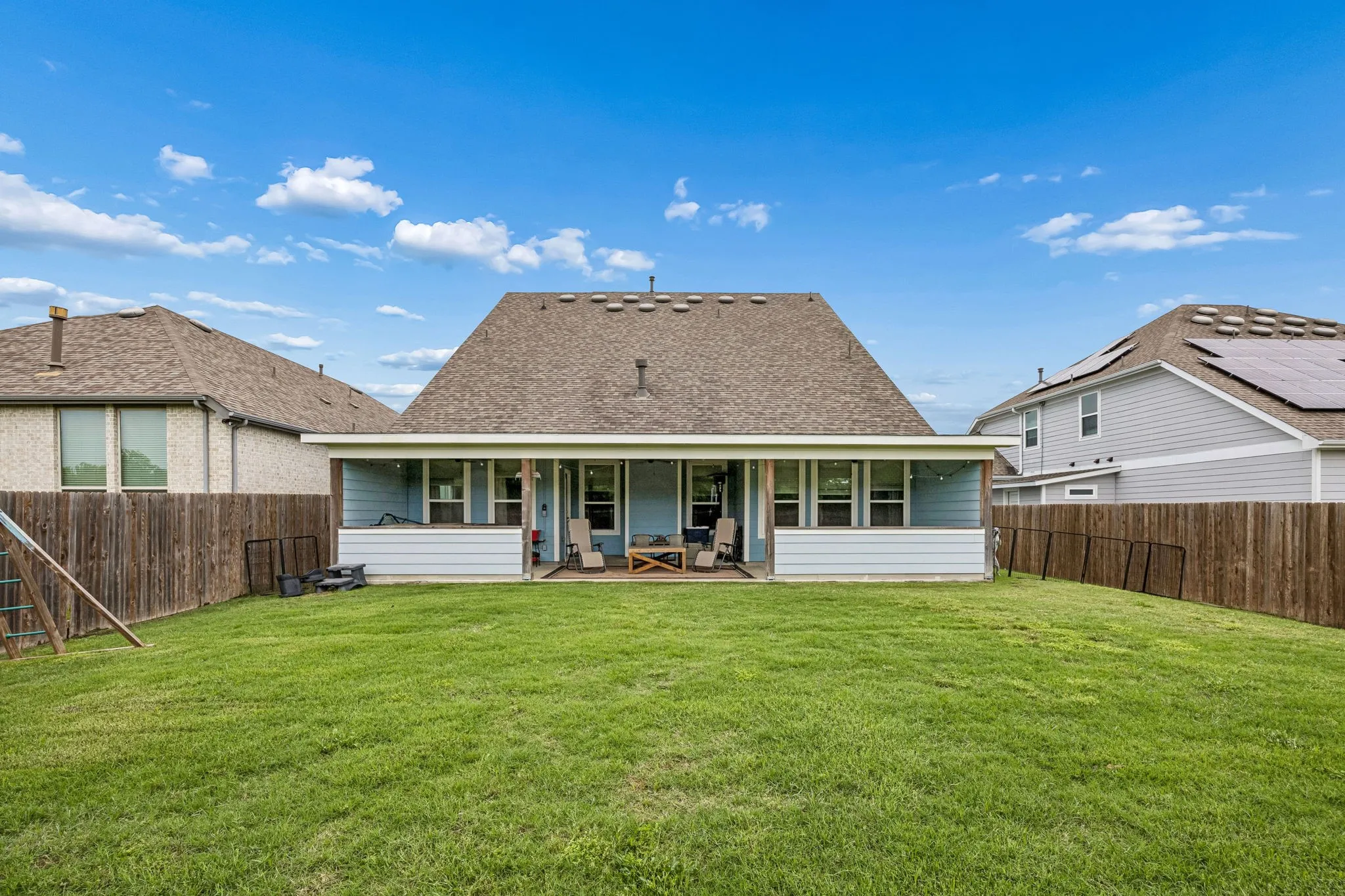 Single Family Residence For Sale in Rockwall County , 3110 Estuary Drive, Royse City, Texas 75189, 4 Bedroom, 4 Bathroom, 2 Garage spaces, 2,843 Sqft, built in 2021, mls#21337083, Real Estate Agent in Royse City, Homes For Sale in Rockwall county, Homes For Sale in Royse City, Realtor in Royse City Texas, Real Estate Brokerage Independent Realty Texas, Luminita Cordes Realtor