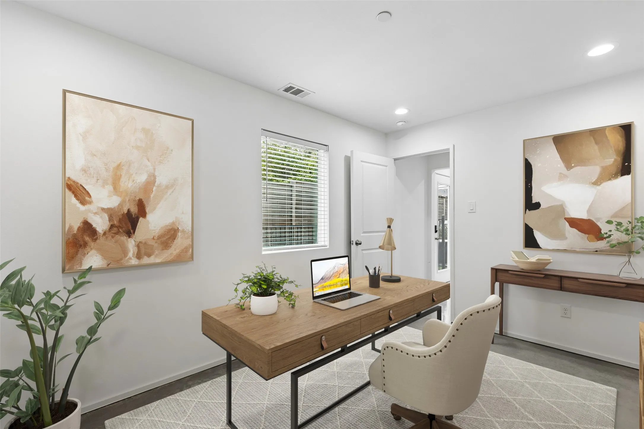 Condominium For Rent in Dallas County , 5647 Live Oak Street 101, Dallas, Texas 75206, 2 Bedroom, 3 Bathroom, 1 Garage spaces, 1,297 Sqft, built in 2022, mls#21331831, Real Estate Agent in Dallas, Homes For Rent in Dallas county, Homes For Rent in Dallas, Realtor in Dallas Texas, Real Estate Brokerage Independent Realty Texas, Luminita Cordes Realtor