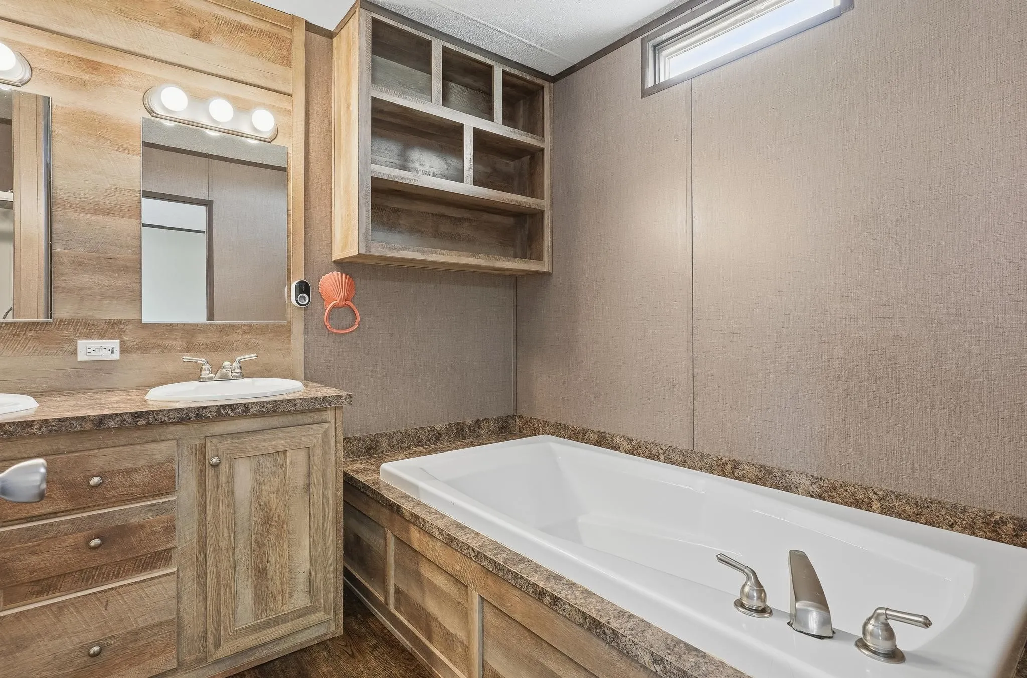 Manufactured Home For Rent in Taylor County , 438 Benjamin, Abilene, Texas 79605, 3 Bedroom, 2 Bathroom, Garage spaces, 1,216 Sqft, built in 2023, mls#21336997, Real Estate Agent in Abilene, Homes For Rent in Taylor county, Homes For Rent in Abilene, Realtor in Abilene Texas, Real Estate Brokerage Independent Realty Texas, Luminita Cordes Realtor