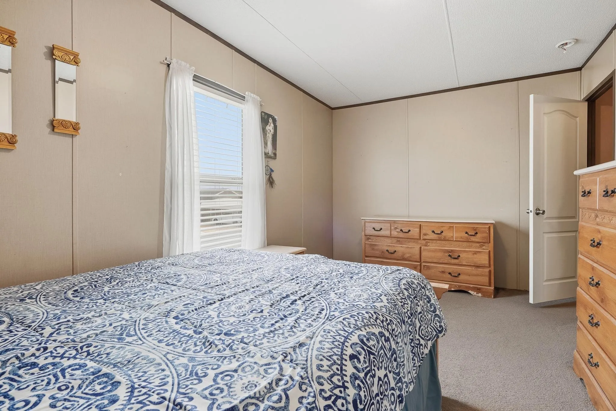 Manufactured Home For Rent in Taylor County , 438 Benjamin, Abilene, Texas 79605, 3 Bedroom, 2 Bathroom, Garage spaces, 1,216 Sqft, built in 2023, mls#21336997, Real Estate Agent in Abilene, Homes For Rent in Taylor county, Homes For Rent in Abilene, Realtor in Abilene Texas, Real Estate Brokerage Independent Realty Texas, Luminita Cordes Realtor