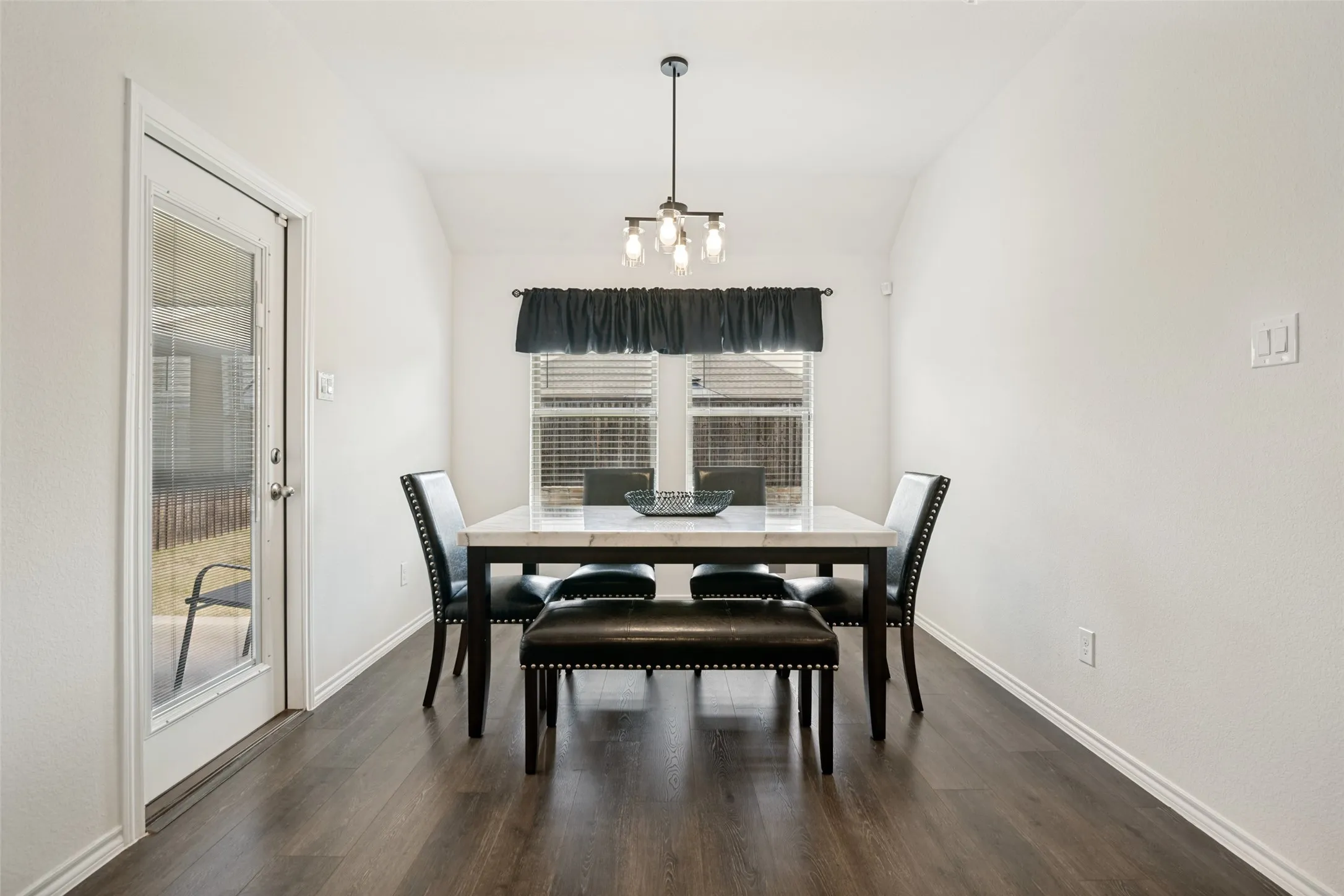 Single Family Residence For Sale in Kaufman County , 3413 Perman Drive, Mesquite, Texas 75126, 4 Bedroom, 2 Bathroom, 2 Garage spaces, 1,775 Sqft, built in 2022, mls#21336184, Real Estate Agent in Mesquite, Homes For Sale in Kaufman county, Homes For Sale in Mesquite, Realtor in Mesquite Texas, Real Estate Brokerage Independent Realty Texas, Luminita Cordes Realtor