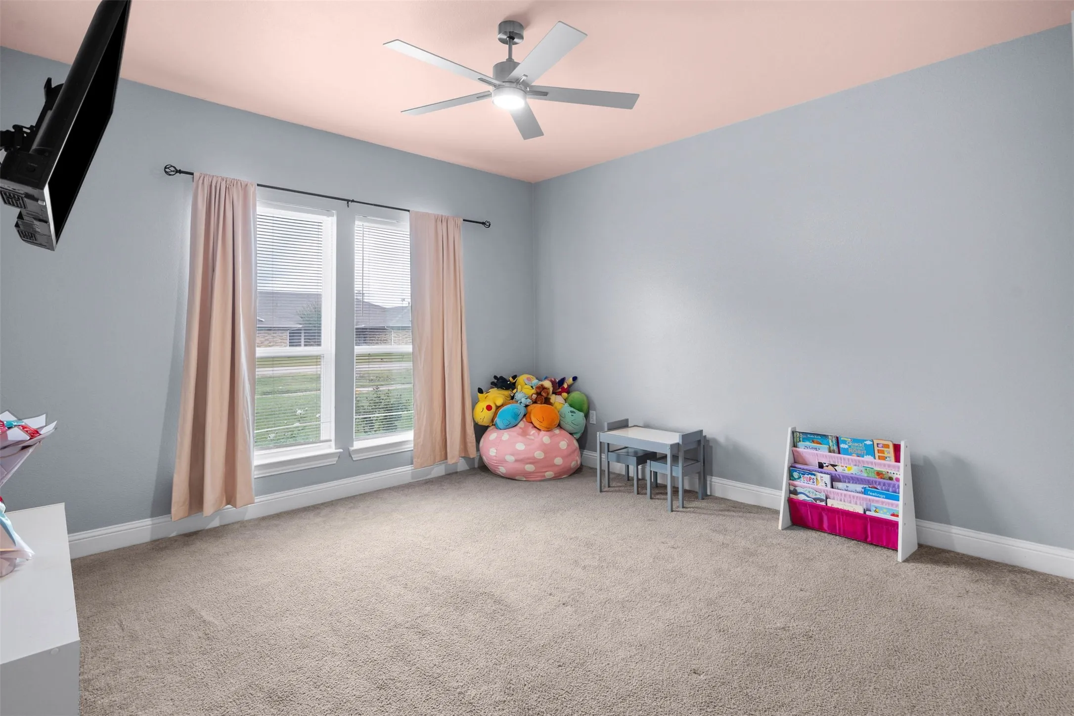 Single Family Residence For Sale in Dallas County , 339 S Stewart Avenue, Lancaster, Texas 75146, 4 Bedroom, 2 Bathroom, 2 Garage spaces, 1,986 Sqft, built in 2020, mls#21336713, Real Estate Agent in Lancaster, Homes For Sale in Dallas county, Homes For Sale in Lancaster, Realtor in Lancaster Texas, Real Estate Brokerage Independent Realty Texas, Luminita Cordes Realtor