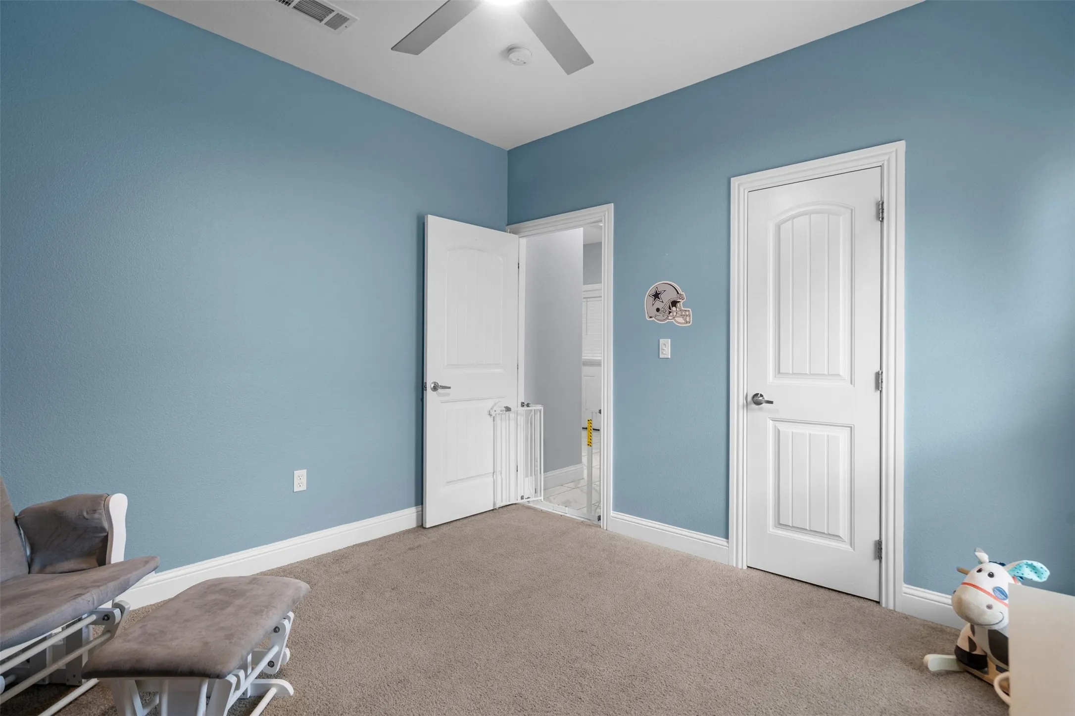 Single Family Residence For Sale in Dallas County , 339 S Stewart Avenue, Lancaster, Texas 75146, 4 Bedroom, 2 Bathroom, 2 Garage spaces, 1,986 Sqft, built in 2020, mls#21336713, Real Estate Agent in Lancaster, Homes For Sale in Dallas county, Homes For Sale in Lancaster, Realtor in Lancaster Texas, Real Estate Brokerage Independent Realty Texas, Luminita Cordes Realtor