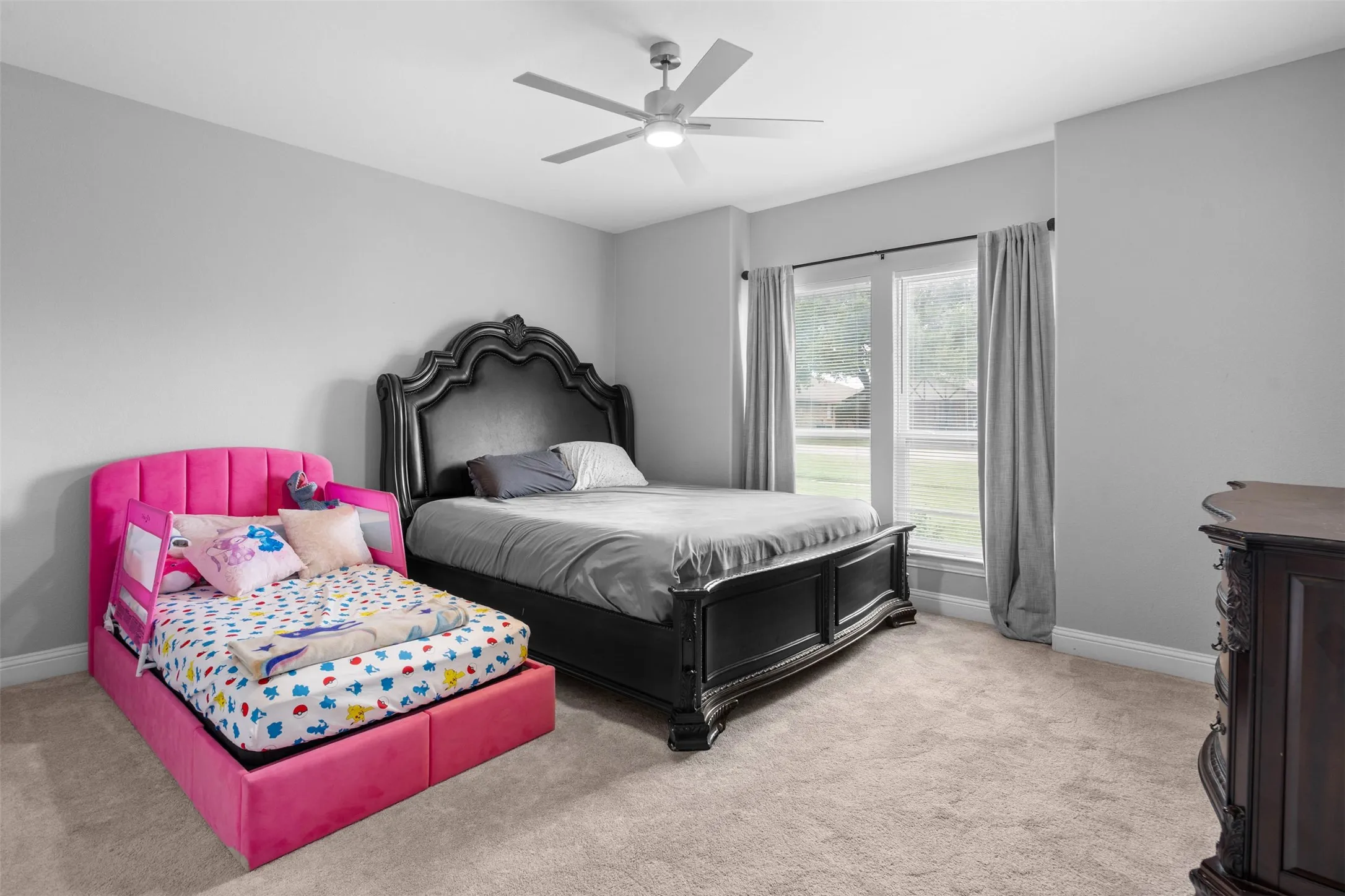 Single Family Residence For Sale in Dallas County , 339 S Stewart Avenue, Lancaster, Texas 75146, 4 Bedroom, 2 Bathroom, 2 Garage spaces, 1,986 Sqft, built in 2020, mls#21336713, Real Estate Agent in Lancaster, Homes For Sale in Dallas county, Homes For Sale in Lancaster, Realtor in Lancaster Texas, Real Estate Brokerage Independent Realty Texas, Luminita Cordes Realtor