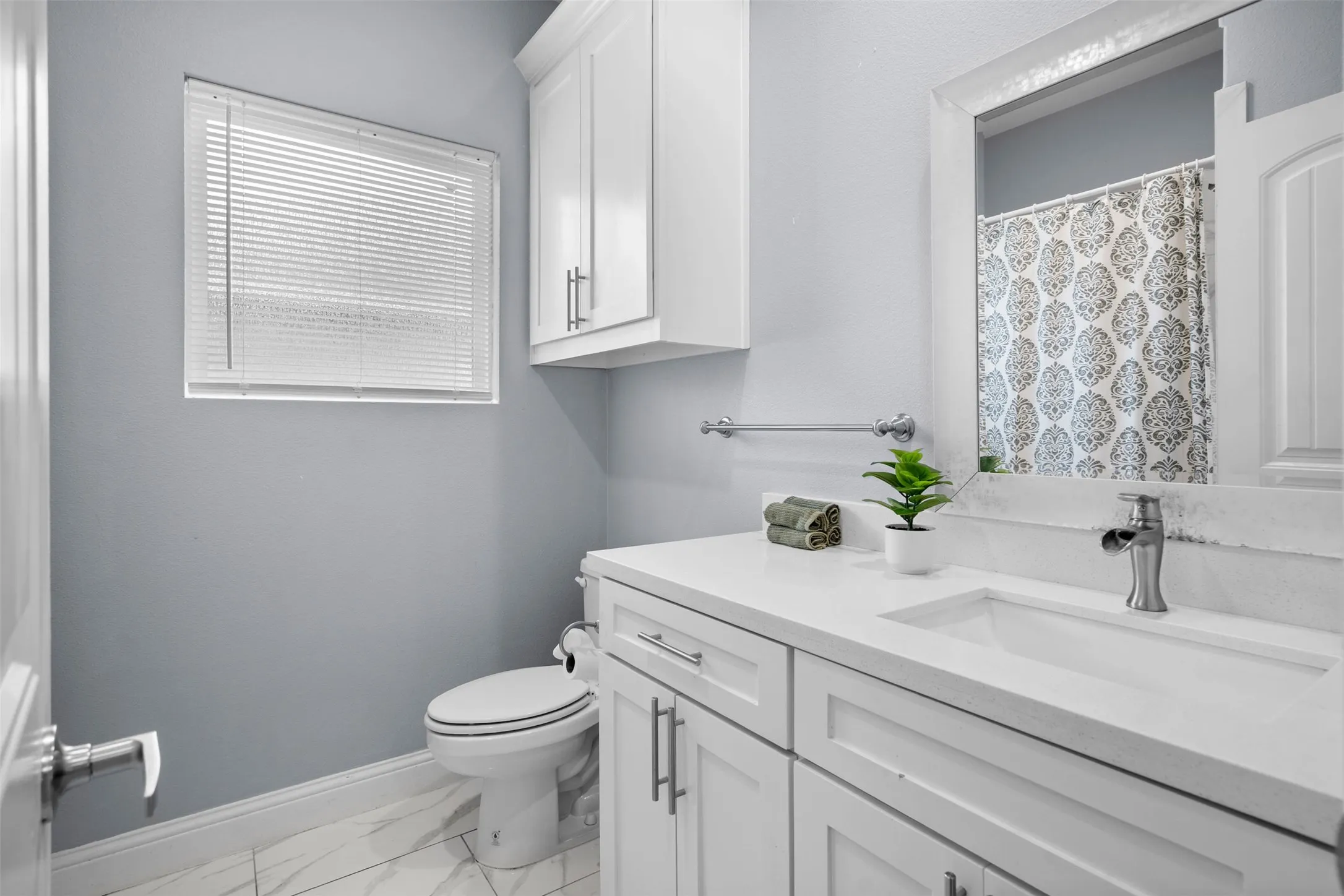 Single Family Residence For Sale in Dallas County , 339 S Stewart Avenue, Lancaster, Texas 75146, 4 Bedroom, 2 Bathroom, 2 Garage spaces, 1,986 Sqft, built in 2020, mls#21336713, Real Estate Agent in Lancaster, Homes For Sale in Dallas county, Homes For Sale in Lancaster, Realtor in Lancaster Texas, Real Estate Brokerage Independent Realty Texas, Luminita Cordes Realtor