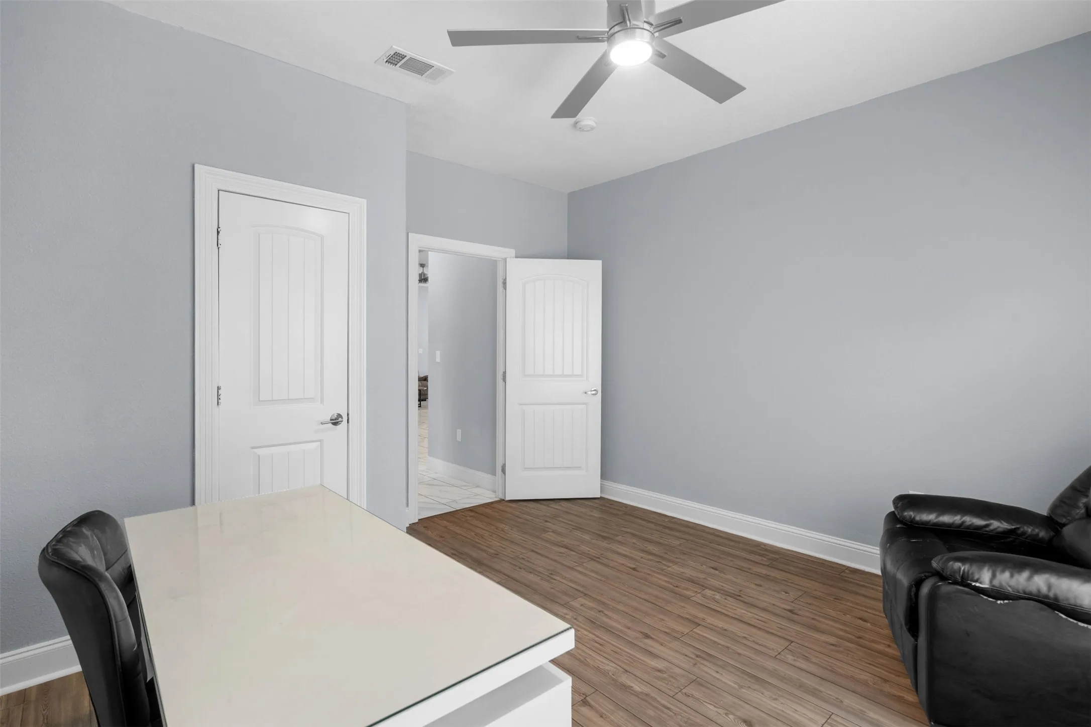 Single Family Residence For Sale in Dallas County , 339 S Stewart Avenue, Lancaster, Texas 75146, 4 Bedroom, 2 Bathroom, 2 Garage spaces, 1,986 Sqft, built in 2020, mls#21336713, Real Estate Agent in Lancaster, Homes For Sale in Dallas county, Homes For Sale in Lancaster, Realtor in Lancaster Texas, Real Estate Brokerage Independent Realty Texas, Luminita Cordes Realtor