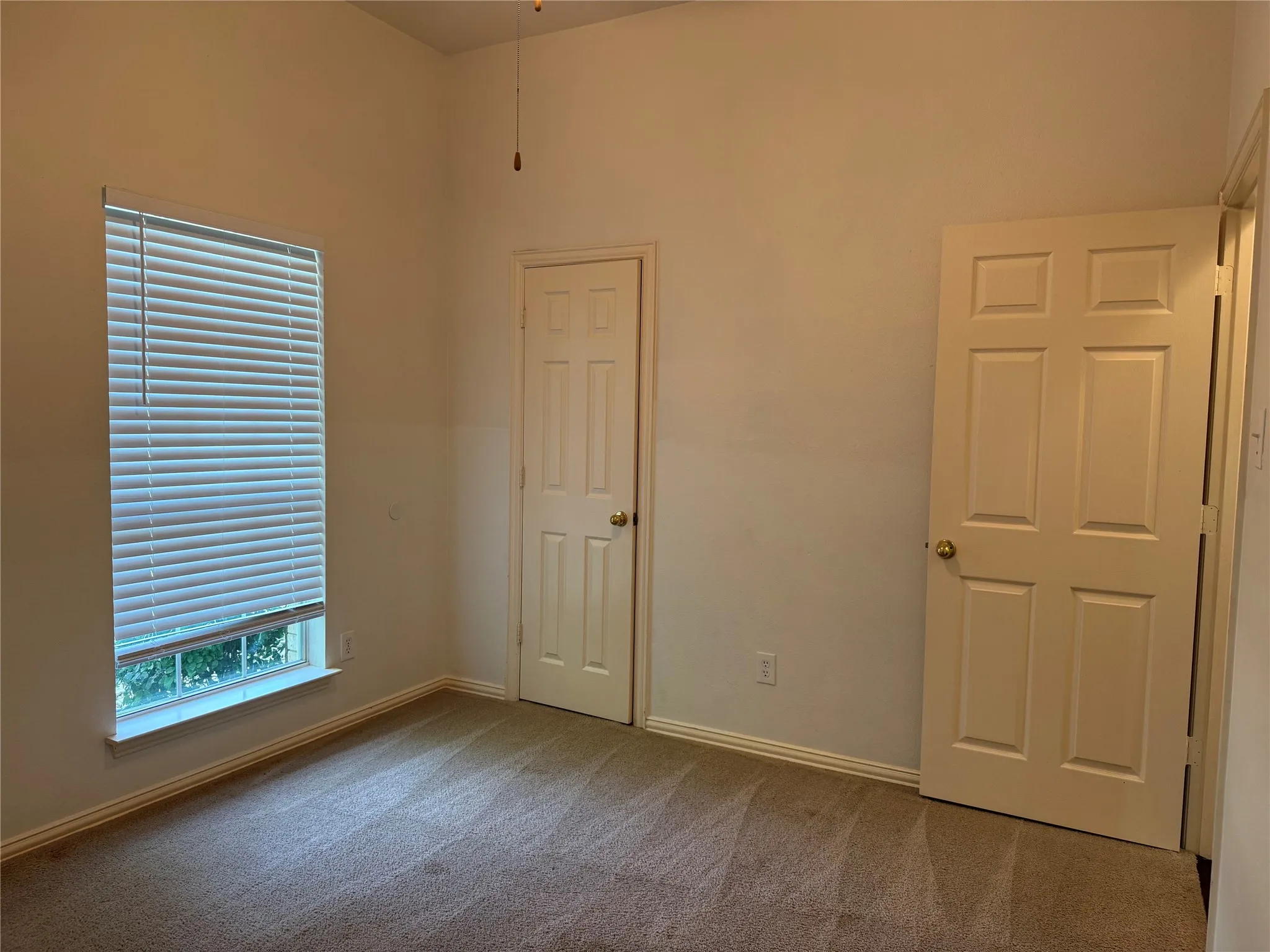 Single Family Residence For Rent in Denton County , 13401 Roadster Drive, Frisco, Texas 75033, 4 Bedroom, 2 Bathroom, 2 Garage spaces, 2,168 Sqft, built in 2003, mls#21337107, Real Estate Agent in Frisco, Homes For Rent in Denton county, Homes For Rent in Frisco, Realtor in Frisco Texas, Real Estate Brokerage Independent Realty Texas, Luminita Cordes Realtor