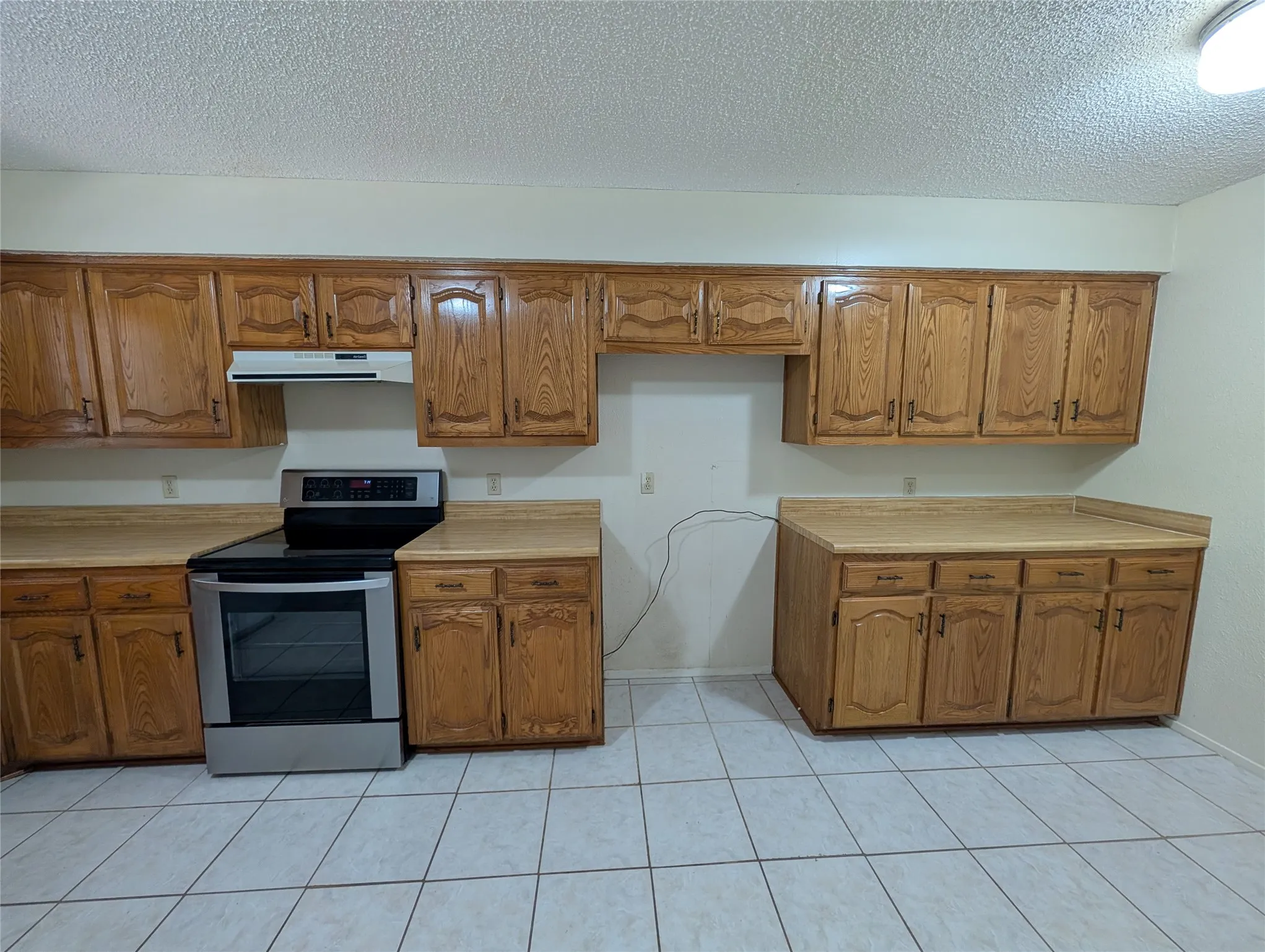 Duplex For Rent in Collin County , 604 E Oak Street B, Wylie, Texas 75098, 2 Bedroom, 2 Bathroom, Garage spaces, 1,160 Sqft, built in 1983, mls#21334655, Real Estate Agent in Wylie, Homes For Rent in Collin county, Homes For Rent in Wylie, Realtor in Wylie Texas, Real Estate Brokerage Independent Realty Texas, Luminita Cordes Realtor
