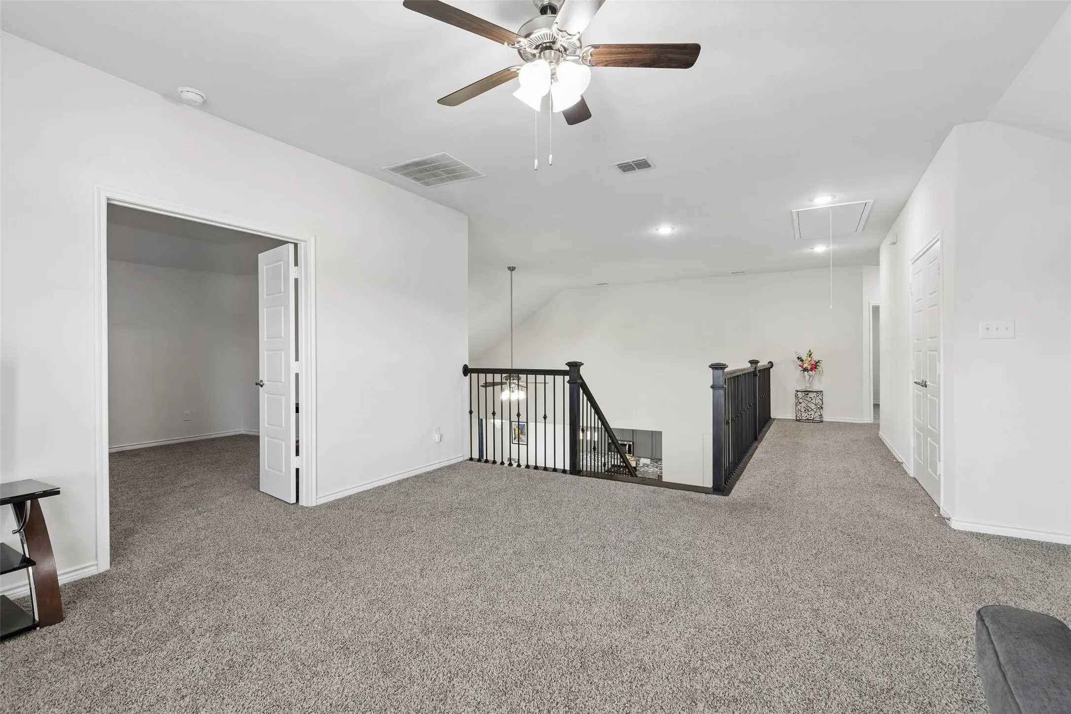 Single Family Residence For Sale in Denton County , 13416 Arvelo Drive, Little Elm, Texas 75068, 4 Bedroom, 3 Bathroom, 3 Garage spaces, 3,412 Sqft, built in 2021, mls#21329373, Real Estate Agent in Little Elm, Homes For Sale in Denton county, Homes For Sale in Little Elm, Realtor in Little Elm Texas, Real Estate Brokerage Independent Realty Texas, Luminita Cordes Realtor