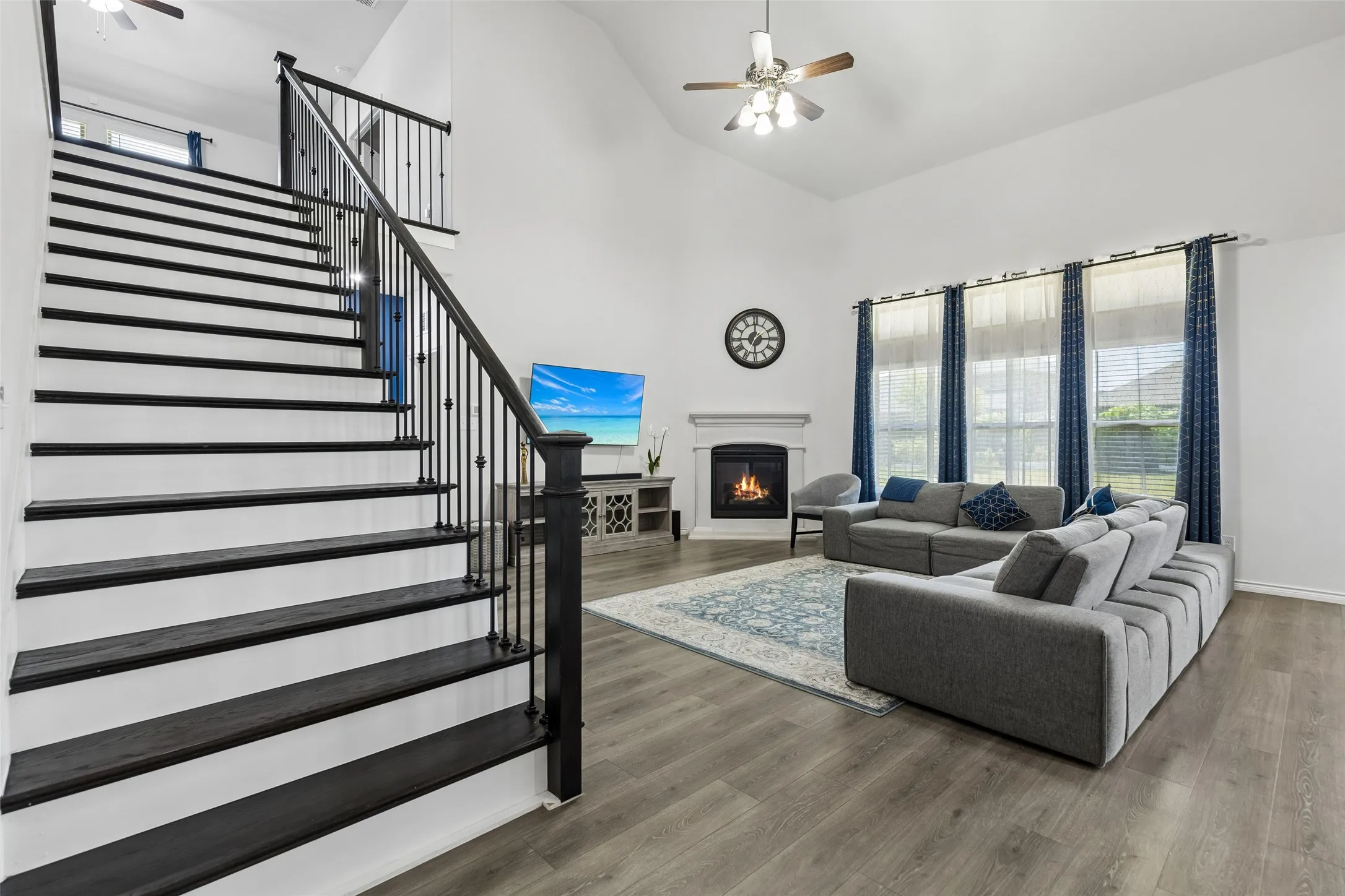 Single Family Residence For Sale in Denton County , 13416 Arvelo Drive, Little Elm, Texas 75068, 4 Bedroom, 3 Bathroom, 3 Garage spaces, 3,412 Sqft, built in 2021, mls#21329373, Real Estate Agent in Little Elm, Homes For Sale in Denton county, Homes For Sale in Little Elm, Realtor in Little Elm Texas, Real Estate Brokerage Independent Realty Texas, Luminita Cordes Realtor