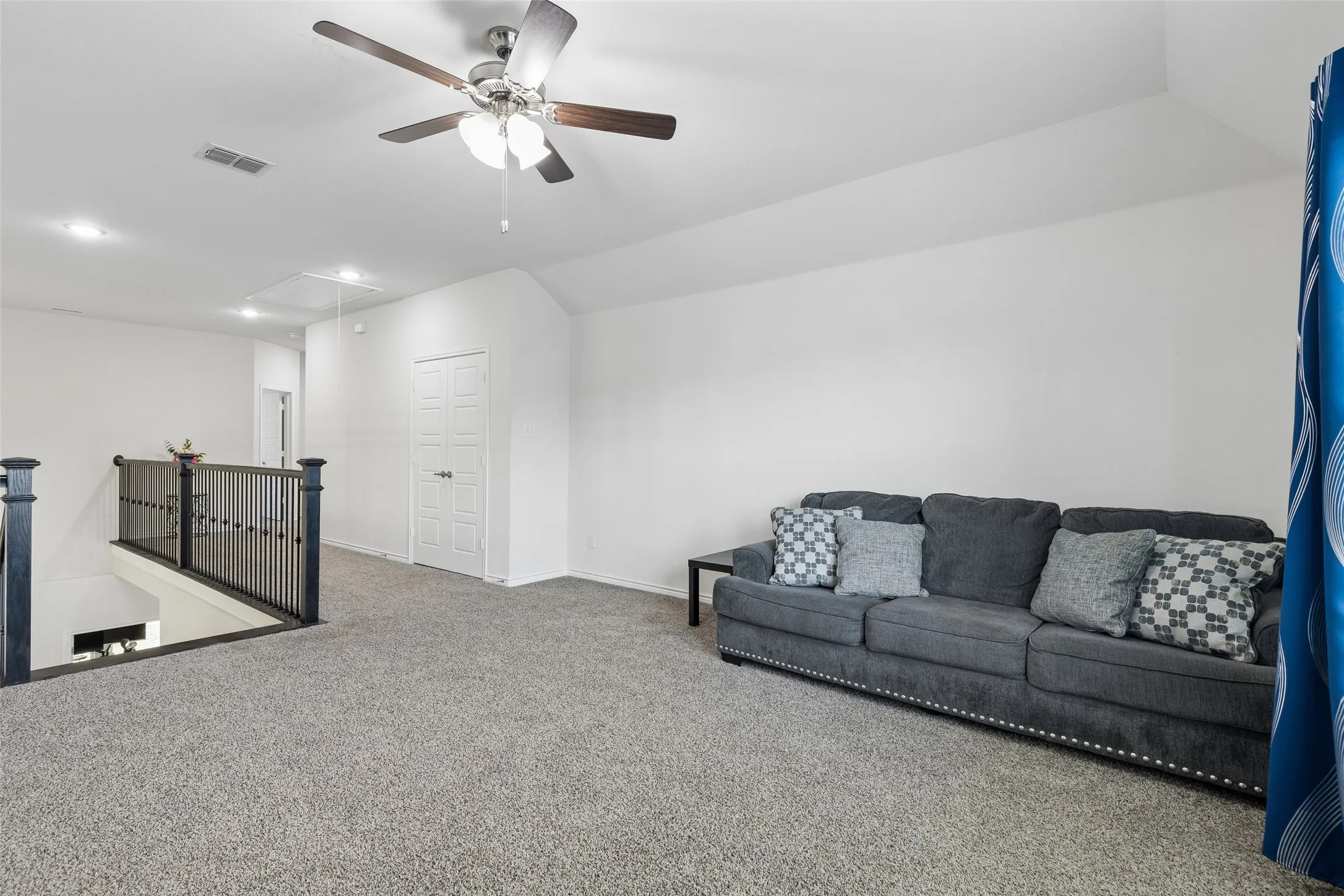 Single Family Residence For Sale in Denton County , 13416 Arvelo Drive, Little Elm, Texas 75068, 4 Bedroom, 3 Bathroom, 3 Garage spaces, 3,412 Sqft, built in 2021, mls#21329373, Real Estate Agent in Little Elm, Homes For Sale in Denton county, Homes For Sale in Little Elm, Realtor in Little Elm Texas, Real Estate Brokerage Independent Realty Texas, Luminita Cordes Realtor