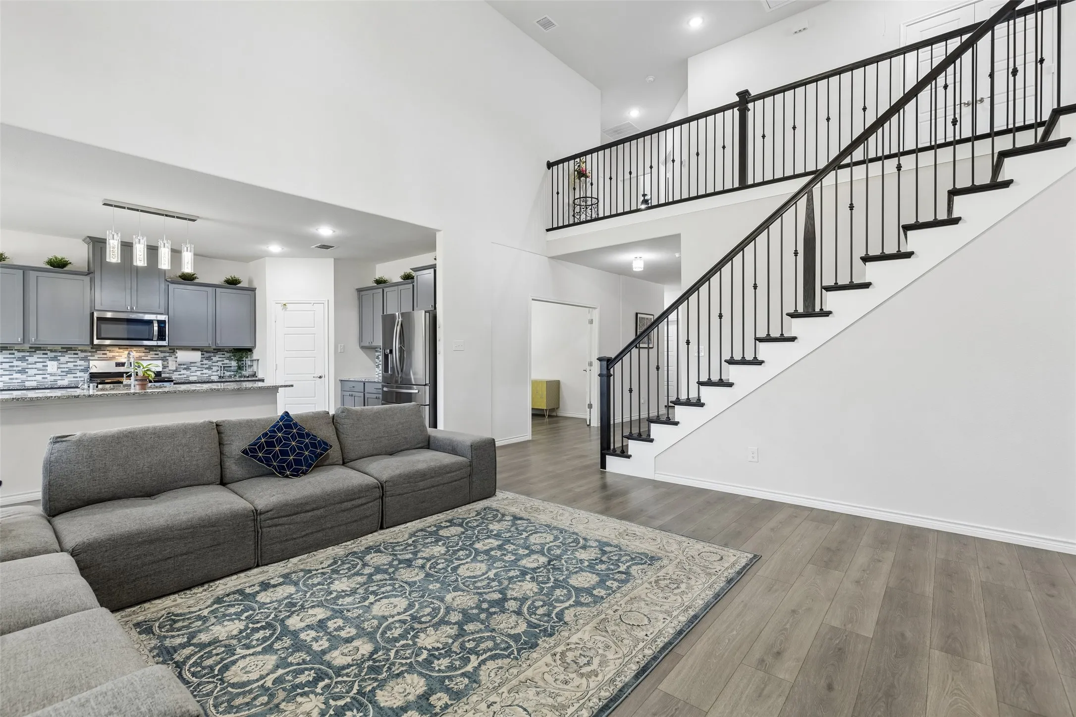 Single Family Residence For Sale in Denton County , 13416 Arvelo Drive, Little Elm, Texas 75068, 4 Bedroom, 3 Bathroom, 3 Garage spaces, 3,412 Sqft, built in 2021, mls#21329373, Real Estate Agent in Little Elm, Homes For Sale in Denton county, Homes For Sale in Little Elm, Realtor in Little Elm Texas, Real Estate Brokerage Independent Realty Texas, Luminita Cordes Realtor