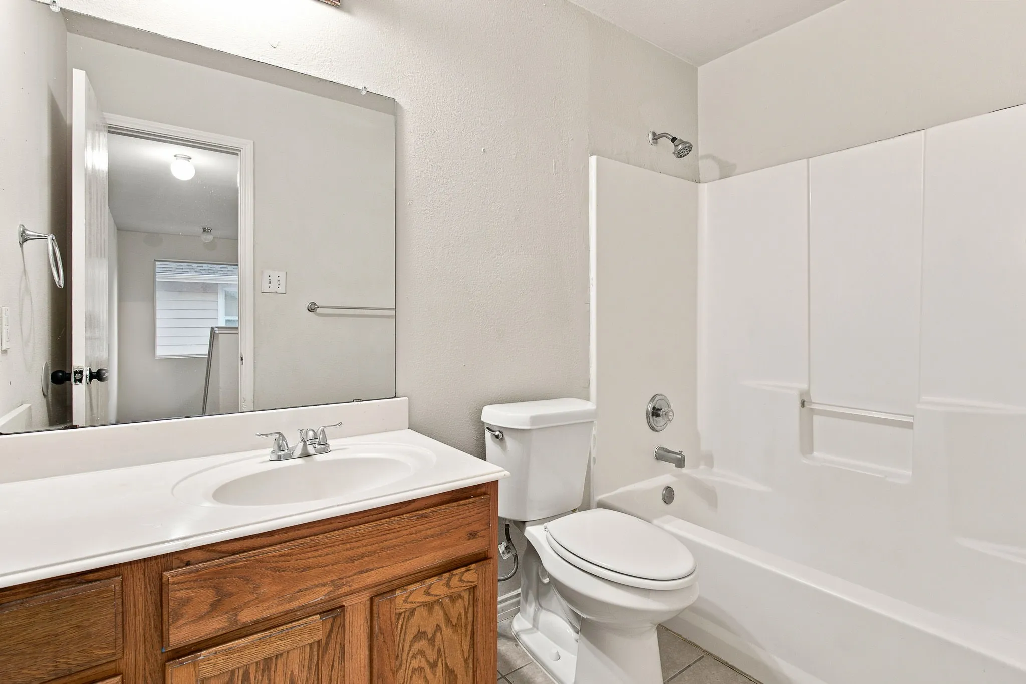 Single Family Residence For Rent in Collin County , 3616 Rand Creek Trail, Mc Kinney, Texas 75070, 4 Bedroom, 3 Bathroom, 2 Garage spaces, 2,306 Sqft, built in 2004, mls#21337113, Real Estate Agent in Mc Kinney, Homes For Rent in Collin county, Homes For Rent in Mc Kinney, Realtor in Mc Kinney Texas, Real Estate Brokerage Independent Realty Texas, Luminita Cordes Realtor