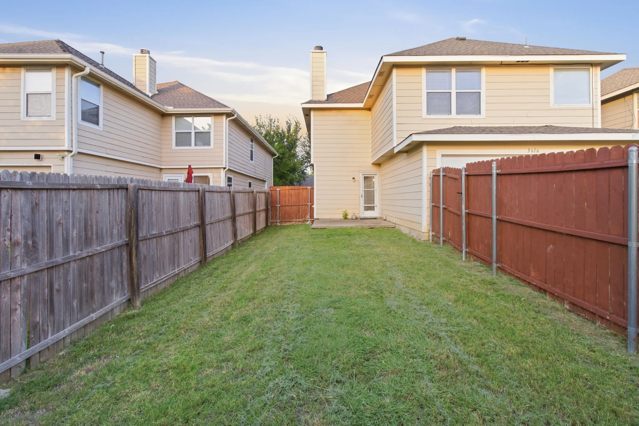 Single Family Residence For Rent in Collin County , 3616 Rand Creek Trail, Mc Kinney, Texas 75070, 4 Bedroom, 3 Bathroom, 2 Garage spaces, 2,306 Sqft, built in 2004, mls#21337113, Real Estate Agent in Mc Kinney, Homes For Rent in Collin county, Homes For Rent in Mc Kinney, Realtor in Mc Kinney Texas, Real Estate Brokerage Independent Realty Texas, Luminita Cordes Realtor