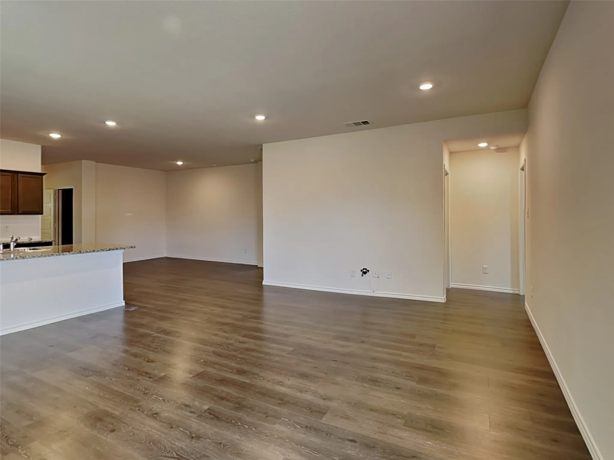 Single Family Residence For Rent in Denton County , 2909 Menguita Street, Denton, Texas 76209, 4 Bedroom, 3 Bathroom, 2 Garage spaces, 2,084 Sqft, built in 2020, mls#21336888, Real Estate Agent in Denton, Homes For Rent in Denton county, Homes For Rent in Denton, Realtor in Denton Texas, Real Estate Brokerage Independent Realty Texas, Luminita Cordes Realtor