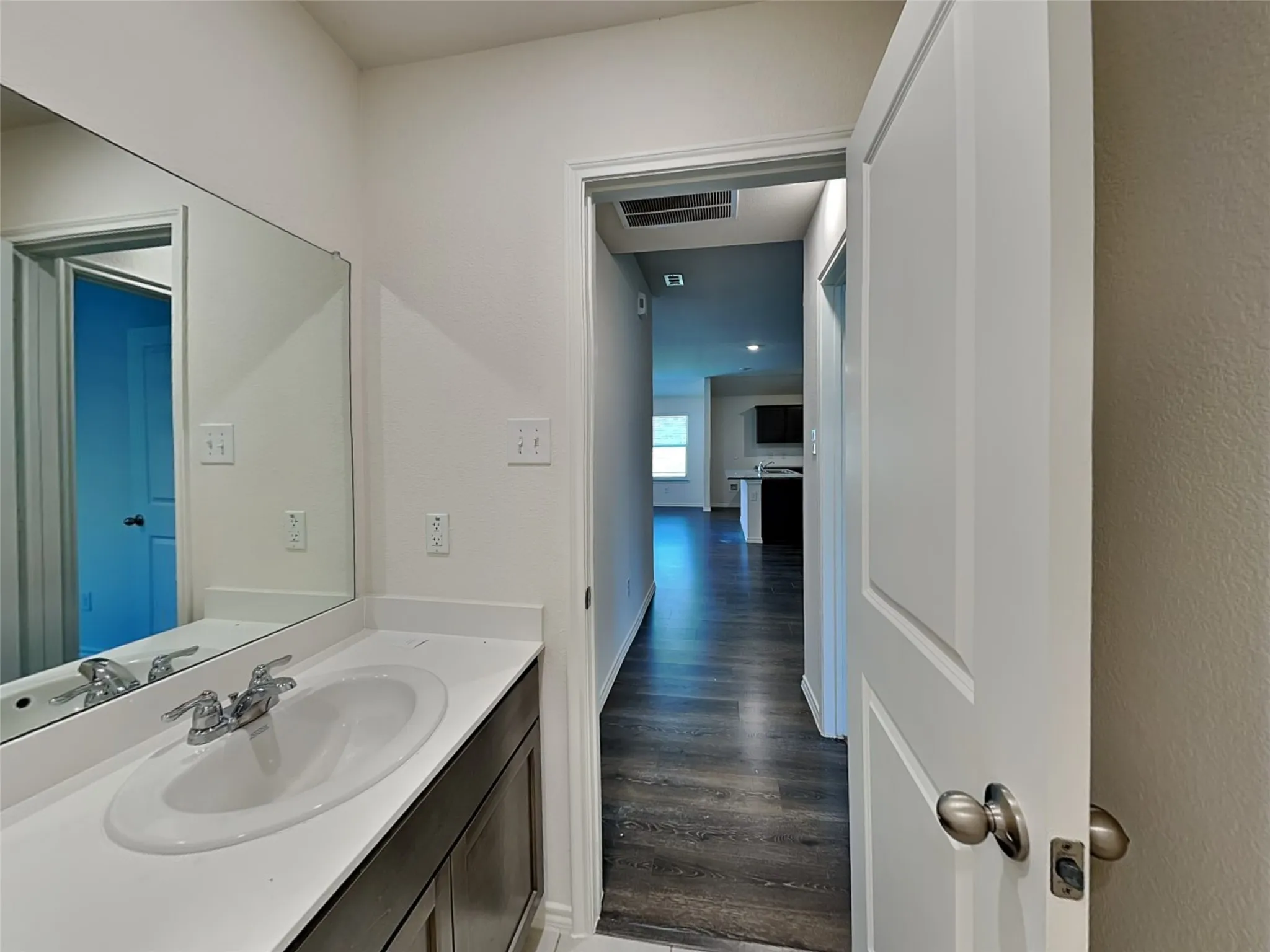 Single Family Residence For Rent in Denton County , 2909 Menguita Street, Denton, Texas 76209, 4 Bedroom, 3 Bathroom, 2 Garage spaces, 2,084 Sqft, built in 2020, mls#21336888, Real Estate Agent in Denton, Homes For Rent in Denton county, Homes For Rent in Denton, Realtor in Denton Texas, Real Estate Brokerage Independent Realty Texas, Luminita Cordes Realtor