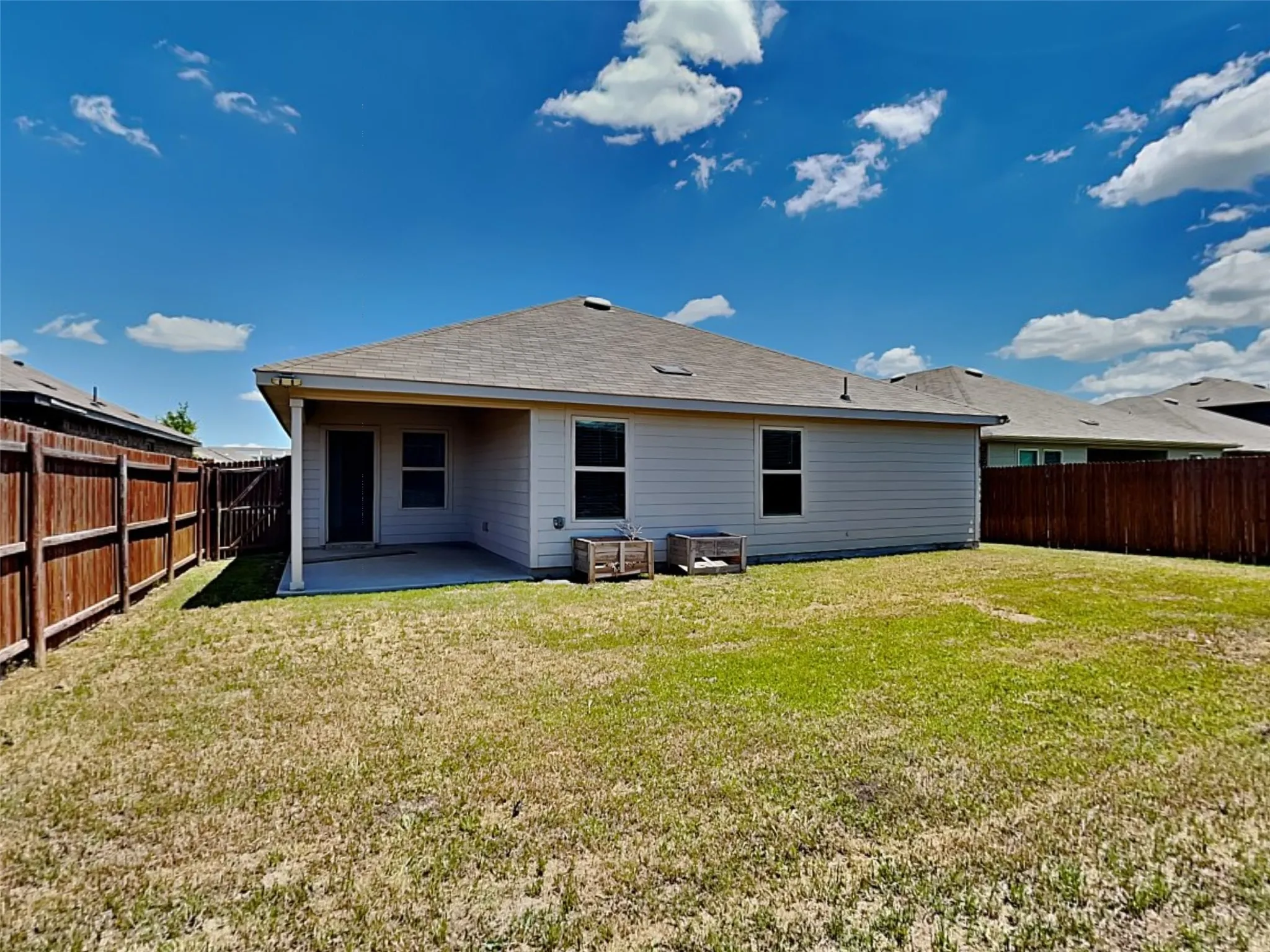Single Family Residence For Rent in Denton County , 2909 Menguita Street, Denton, Texas 76209, 4 Bedroom, 3 Bathroom, 2 Garage spaces, 2,084 Sqft, built in 2020, mls#21336888, Real Estate Agent in Denton, Homes For Rent in Denton county, Homes For Rent in Denton, Realtor in Denton Texas, Real Estate Brokerage Independent Realty Texas, Luminita Cordes Realtor