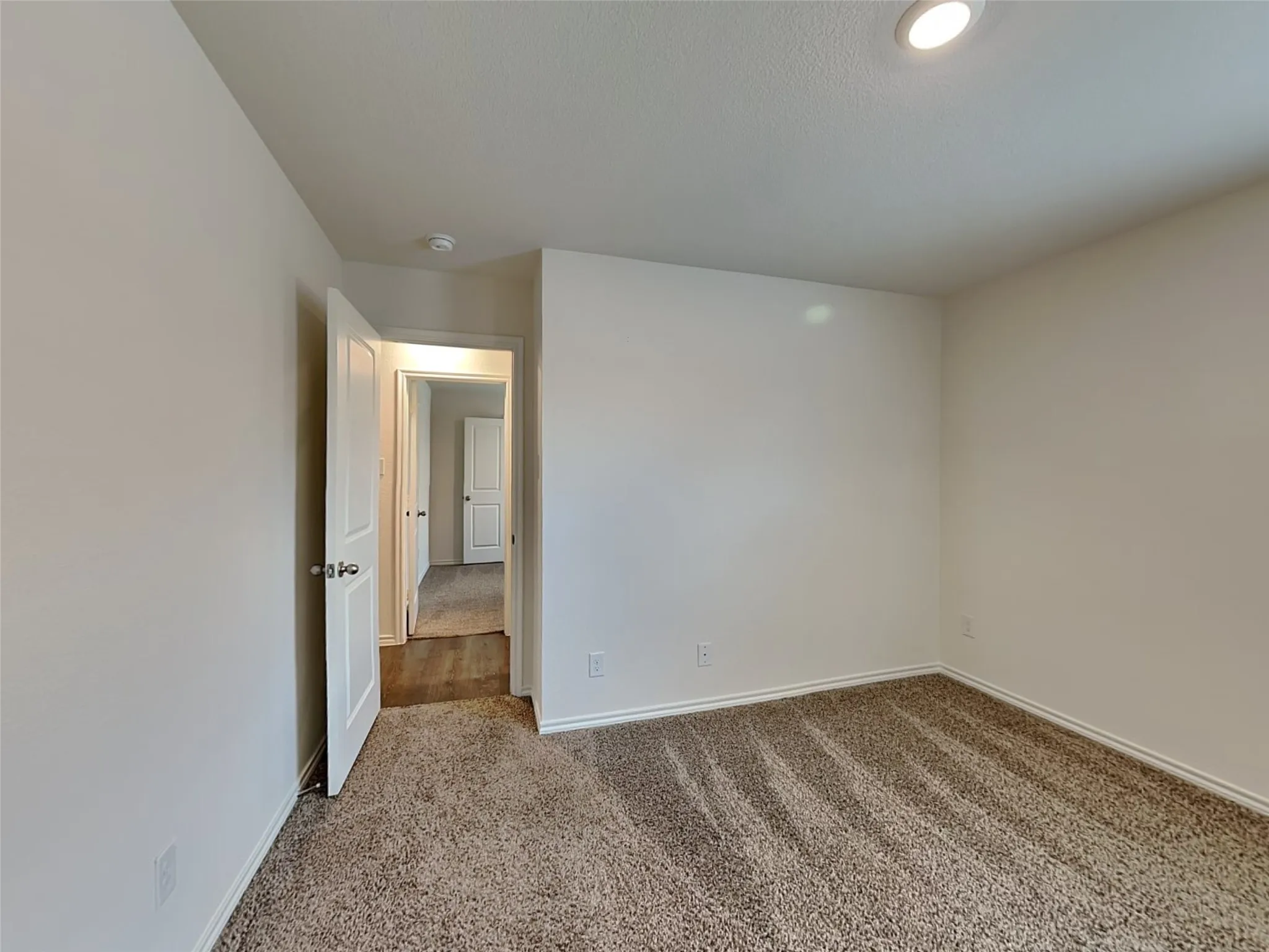 Single Family Residence For Rent in Denton County , 2909 Menguita Street, Denton, Texas 76209, 4 Bedroom, 3 Bathroom, 2 Garage spaces, 2,084 Sqft, built in 2020, mls#21336888, Real Estate Agent in Denton, Homes For Rent in Denton county, Homes For Rent in Denton, Realtor in Denton Texas, Real Estate Brokerage Independent Realty Texas, Luminita Cordes Realtor