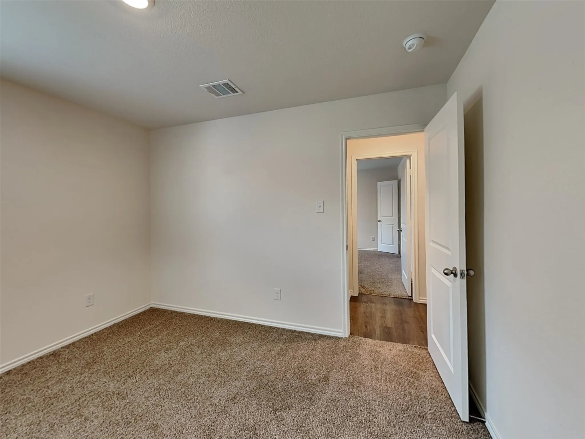 Single Family Residence For Rent in Denton County , 2909 Menguita Street, Denton, Texas 76209, 4 Bedroom, 3 Bathroom, 2 Garage spaces, 2,084 Sqft, built in 2020, mls#21336888, Real Estate Agent in Denton, Homes For Rent in Denton county, Homes For Rent in Denton, Realtor in Denton Texas, Real Estate Brokerage Independent Realty Texas, Luminita Cordes Realtor