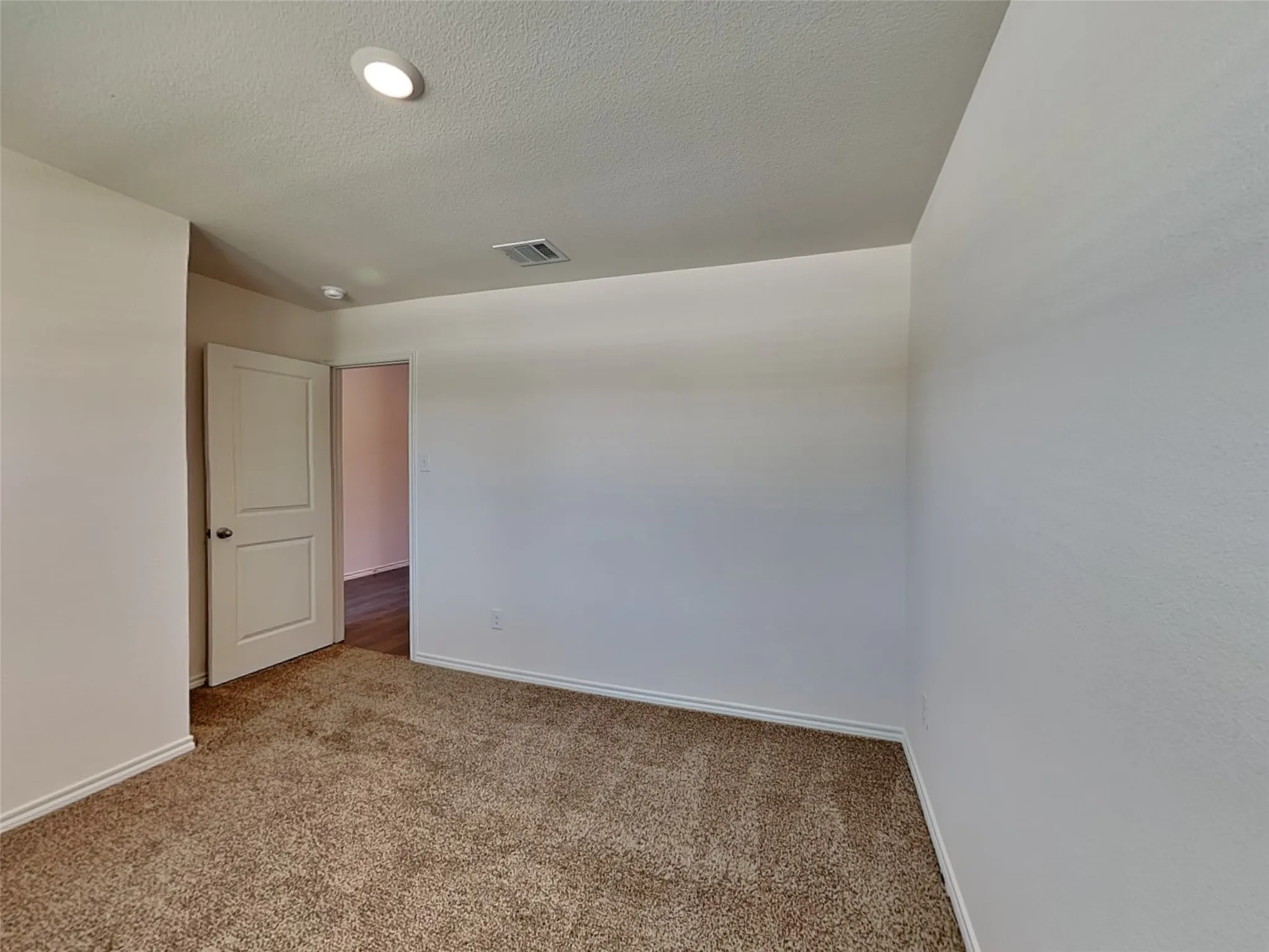 Single Family Residence For Rent in Denton County , 2909 Menguita Street, Denton, Texas 76209, 4 Bedroom, 3 Bathroom, 2 Garage spaces, 2,084 Sqft, built in 2020, mls#21336888, Real Estate Agent in Denton, Homes For Rent in Denton county, Homes For Rent in Denton, Realtor in Denton Texas, Real Estate Brokerage Independent Realty Texas, Luminita Cordes Realtor