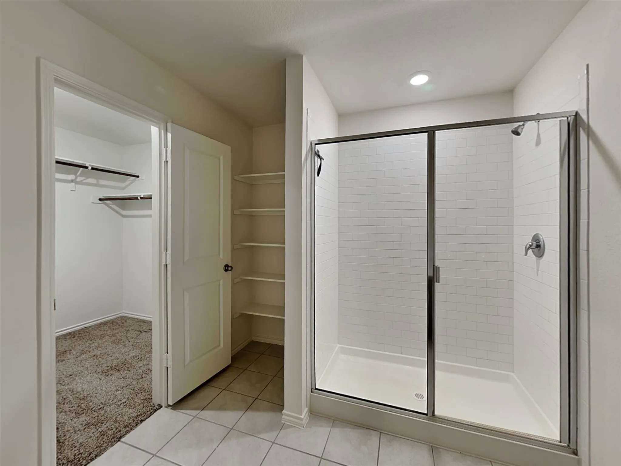 Single Family Residence For Rent in Denton County , 2909 Menguita Street, Denton, Texas 76209, 4 Bedroom, 3 Bathroom, 2 Garage spaces, 2,084 Sqft, built in 2020, mls#21336888, Real Estate Agent in Denton, Homes For Rent in Denton county, Homes For Rent in Denton, Realtor in Denton Texas, Real Estate Brokerage Independent Realty Texas, Luminita Cordes Realtor