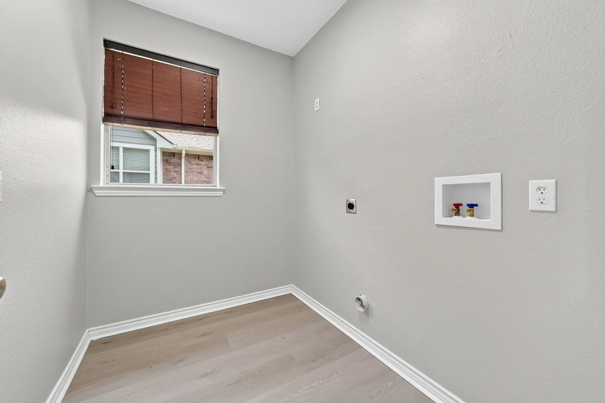 Separate utility room
