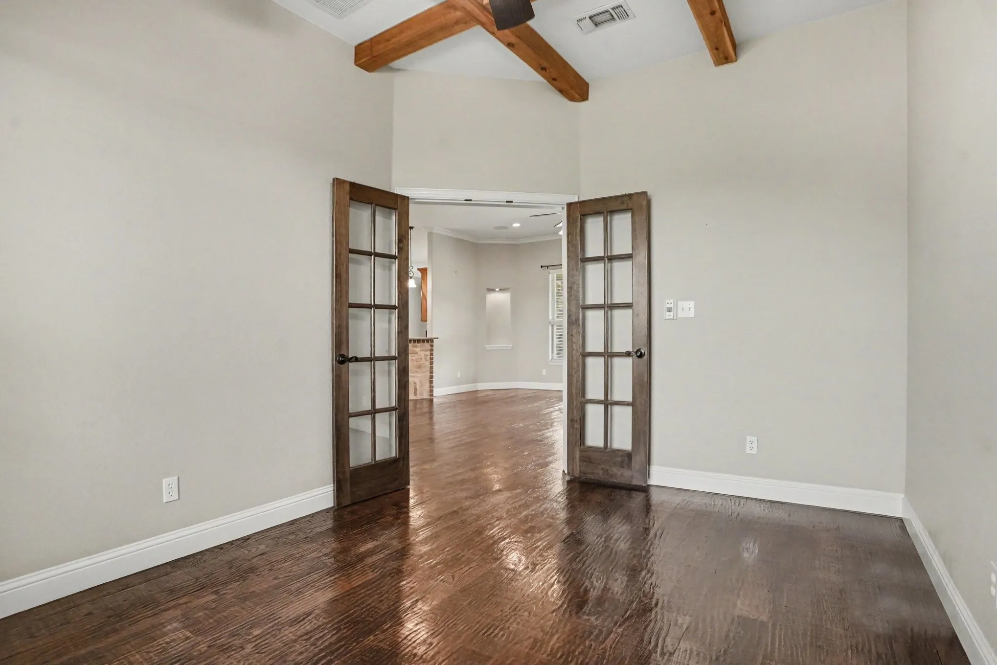 Single Family Residence For Sale in Hunt County , 5175 Horseshoe Lane, Royse City, Texas 75189, 3 Bedroom, 3 Bathroom, 3 Garage spaces, 2,224 Sqft, built in 2014, mls#21336973, Real Estate Agent in Royse City, Homes For Sale in Hunt county, Homes For Sale in Royse City, Realtor in Royse City Texas, Real Estate Brokerage Independent Realty Texas, Luminita Cordes Realtor