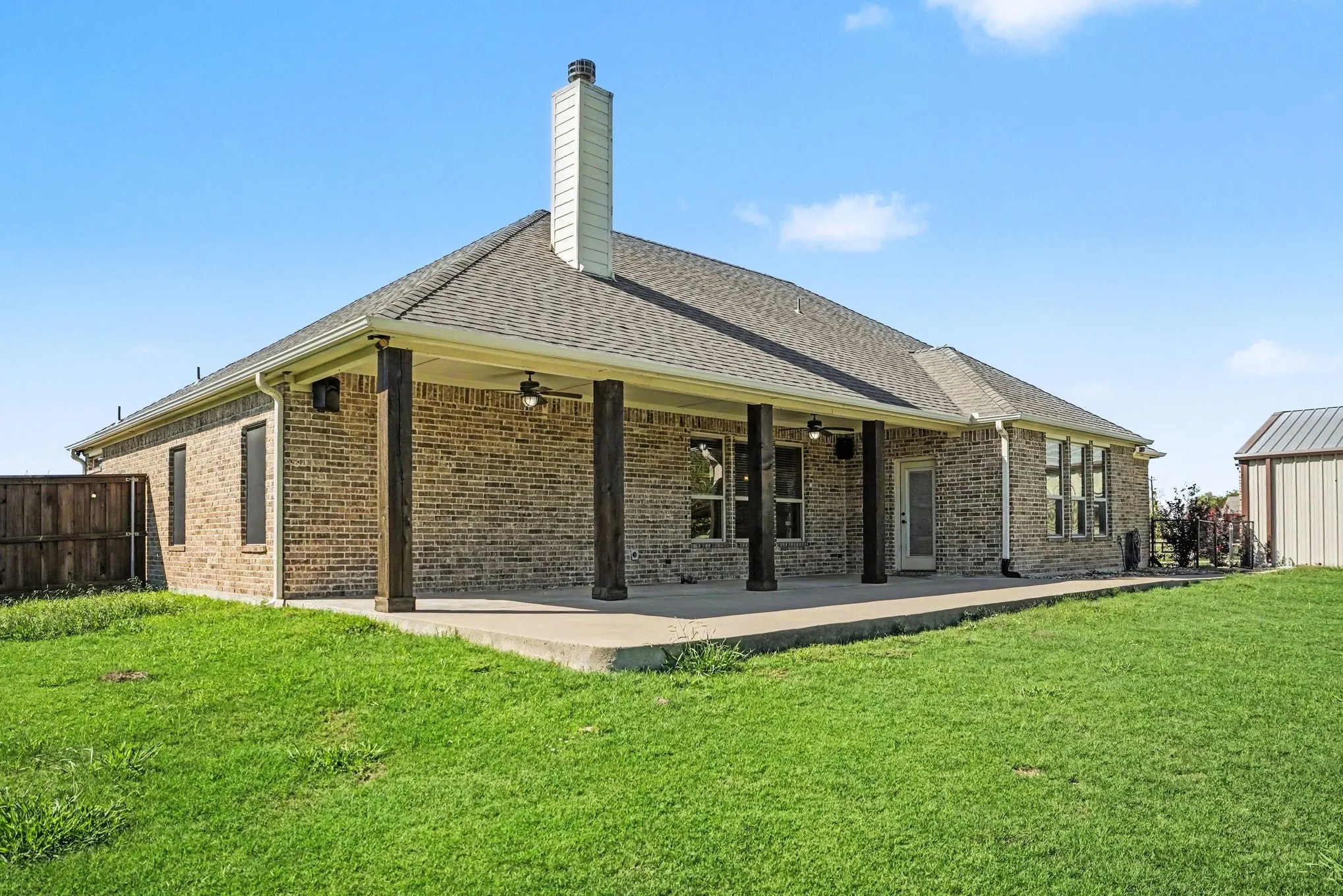Single Family Residence For Sale in Hunt County , 5175 Horseshoe Lane, Royse City, Texas 75189, 3 Bedroom, 3 Bathroom, 3 Garage spaces, 2,224 Sqft, built in 2014, mls#21336973, Real Estate Agent in Royse City, Homes For Sale in Hunt county, Homes For Sale in Royse City, Realtor in Royse City Texas, Real Estate Brokerage Independent Realty Texas, Luminita Cordes Realtor