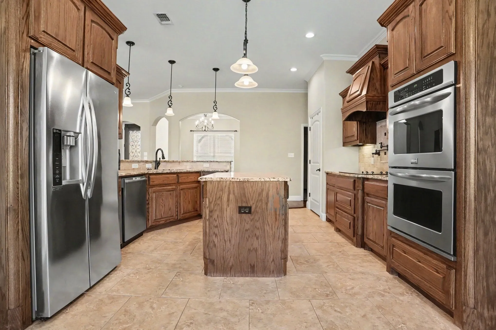Single Family Residence For Sale in Hunt County , 5175 Horseshoe Lane, Royse City, Texas 75189, 3 Bedroom, 3 Bathroom, 3 Garage spaces, 2,224 Sqft, built in 2014, mls#21336973, Real Estate Agent in Royse City, Homes For Sale in Hunt county, Homes For Sale in Royse City, Realtor in Royse City Texas, Real Estate Brokerage Independent Realty Texas, Luminita Cordes Realtor