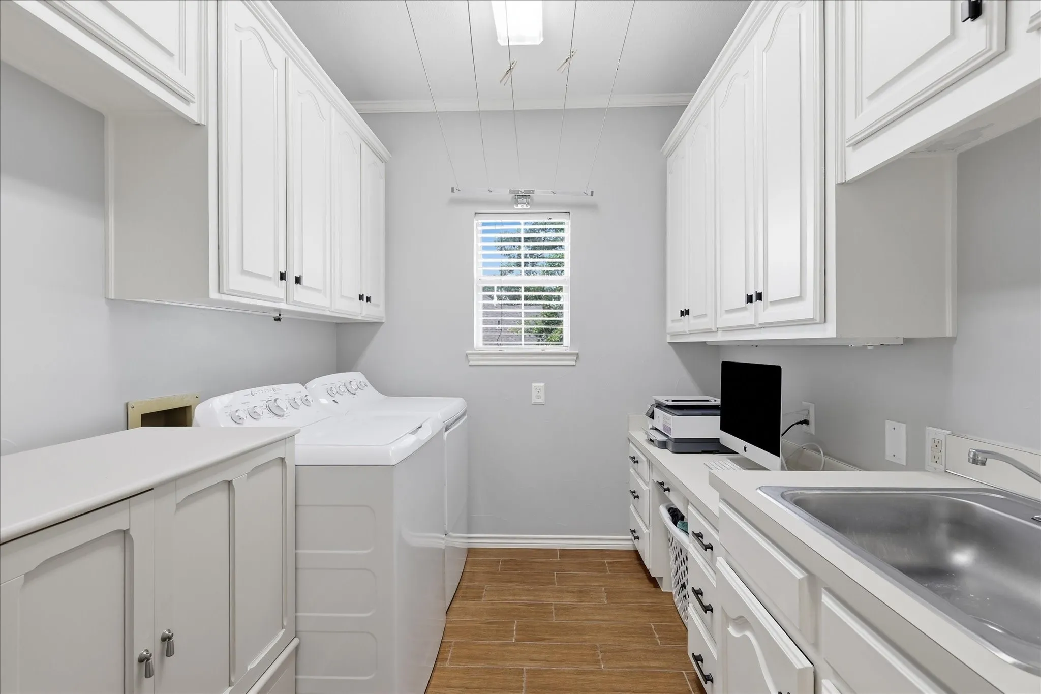 Single Family Residence For Sale in Denton County , 370 Canyon Oaks Drive, Argyle, Texas 76226, 4 Bedroom, 3 Bathroom, 3 Garage spaces, 3,165 Sqft, built in 1987, mls#21337131, Real Estate Agent in Argyle, Homes For Sale in Denton county, Homes For Sale in Argyle, Realtor in Argyle Texas, Real Estate Brokerage Independent Realty Texas, Luminita Cordes Realtor