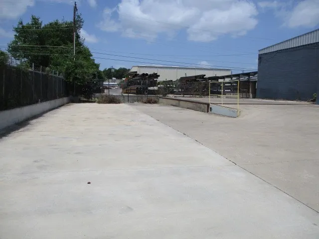 Industrial For Sale in Tarrant County , 3212 S Main Street, Fort Worth, Texas 76110, 0, 0, Garage spaces, 0 Sqft, built in 2006, Price $500,000, mls#21336342, Real Estate Agent in Fort Worth, Homes For Sale in Tarrant county, Homes For Sale in Fort Worth, Realtor in Fort Worth Texas, Real Estate Brokerage Independent Realty Texas, Luminita Cordes Realtor