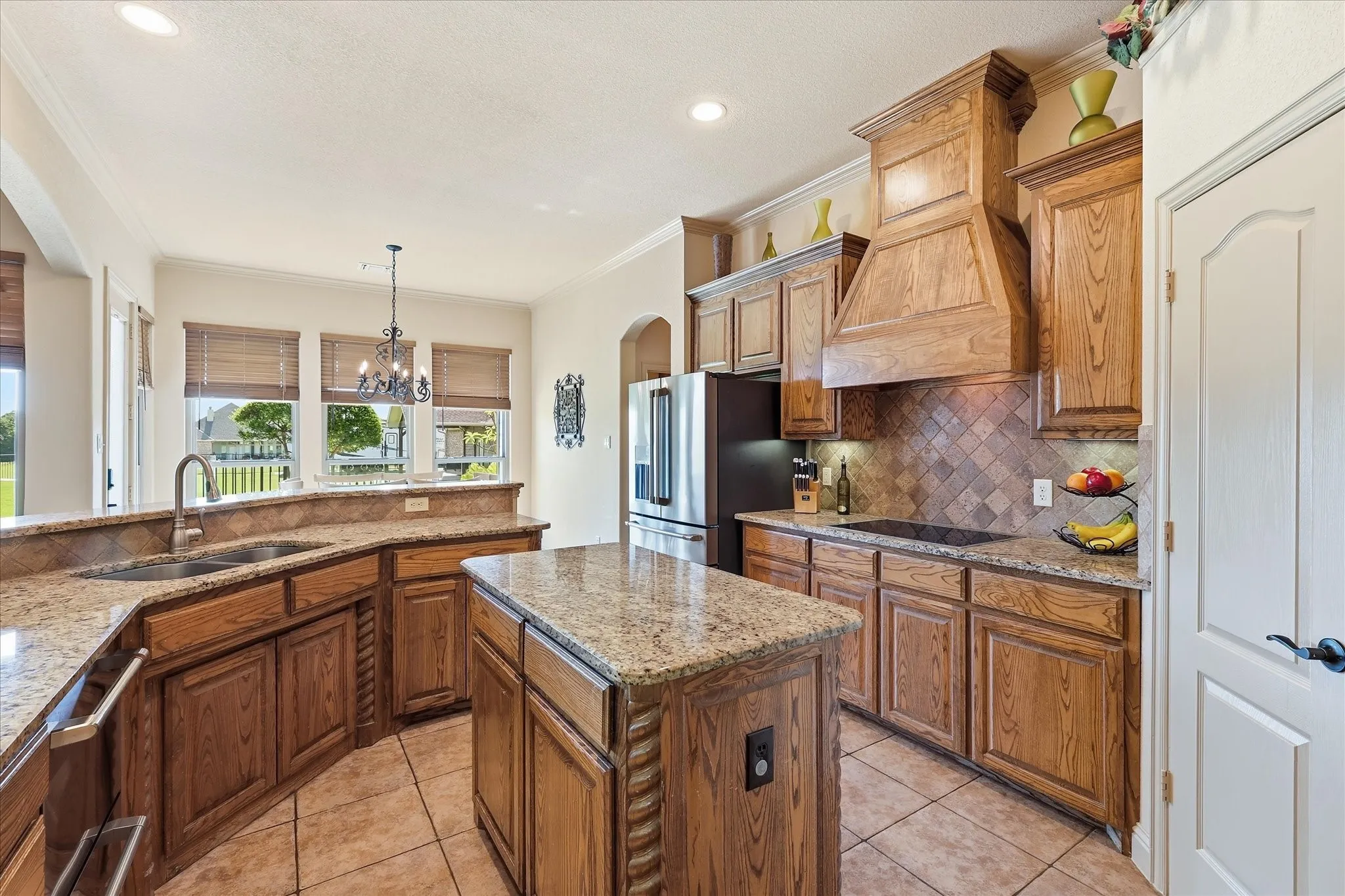 Single Family Residence For Sale in Tarrant County , 1414 Rio Viento, Fort Worth, Texas 76135, 4 Bedroom, 4 Bathroom, 3 Garage spaces, 3,204 Sqft, built in 2005, mls#21326933, Real Estate Agent in Fort Worth, Homes For Sale in Tarrant county, Homes For Sale in Fort Worth, Realtor in Fort Worth Texas, Real Estate Brokerage Independent Realty Texas, Luminita Cordes Realtor