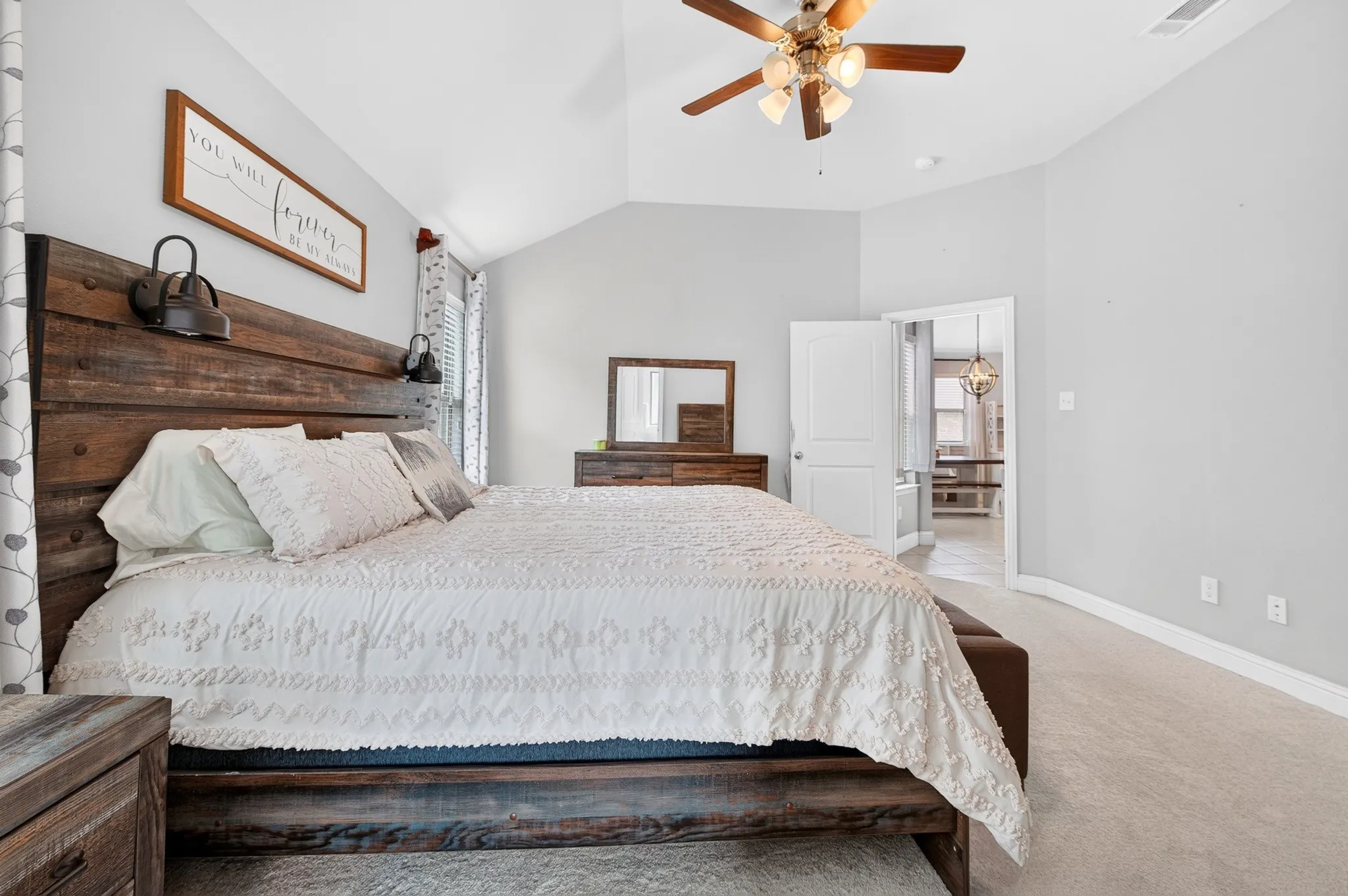 Single Family Residence For Sale in Denton County , 408 Highmeadow Drive, Aubrey, Texas 76227, 4 Bedroom, 2 Bathroom, 2 Garage spaces, 1,728 Sqft, built in 2018, mls#21336002, Real Estate Agent in Aubrey, Homes For Sale in Denton county, Homes For Sale in Aubrey, Realtor in Aubrey Texas, Real Estate Brokerage Independent Realty Texas, Luminita Cordes Realtor