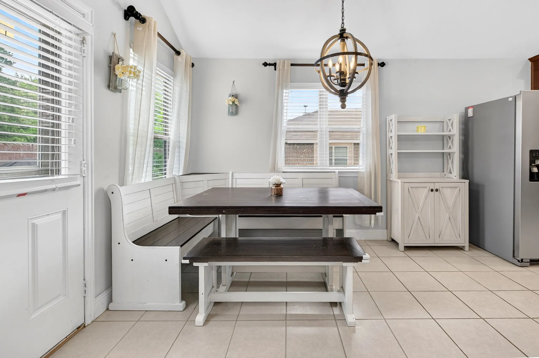 Single Family Residence For Sale in Denton County , 408 Highmeadow Drive, Aubrey, Texas 76227, 4 Bedroom, 2 Bathroom, 2 Garage spaces, 1,728 Sqft, built in 2018, mls#21336002, Real Estate Agent in Aubrey, Homes For Sale in Denton county, Homes For Sale in Aubrey, Realtor in Aubrey Texas, Real Estate Brokerage Independent Realty Texas, Luminita Cordes Realtor