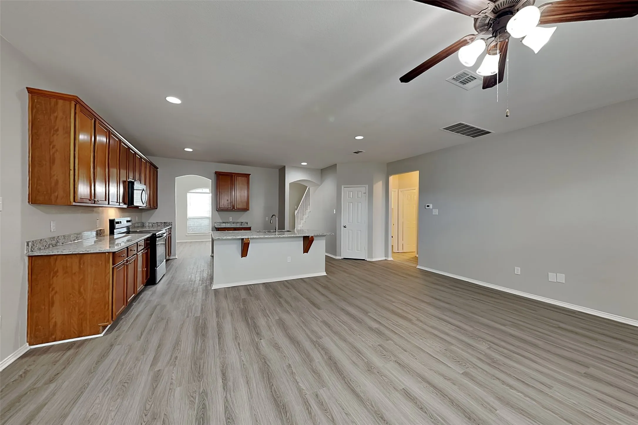 Single Family Residence For Rent in Tarrant County , 8828 Night Wind Lane, Fort Worth, Texas 76244, 3 Bedroom, 2 Bathroom, 2 Garage spaces, 2,500 Sqft, built in 2009, mls#21337166, Real Estate Agent in Fort Worth, Homes For Rent in Tarrant county, Homes For Rent in Fort Worth, Realtor in Fort Worth Texas, Real Estate Brokerage Independent Realty Texas, Luminita Cordes Realtor